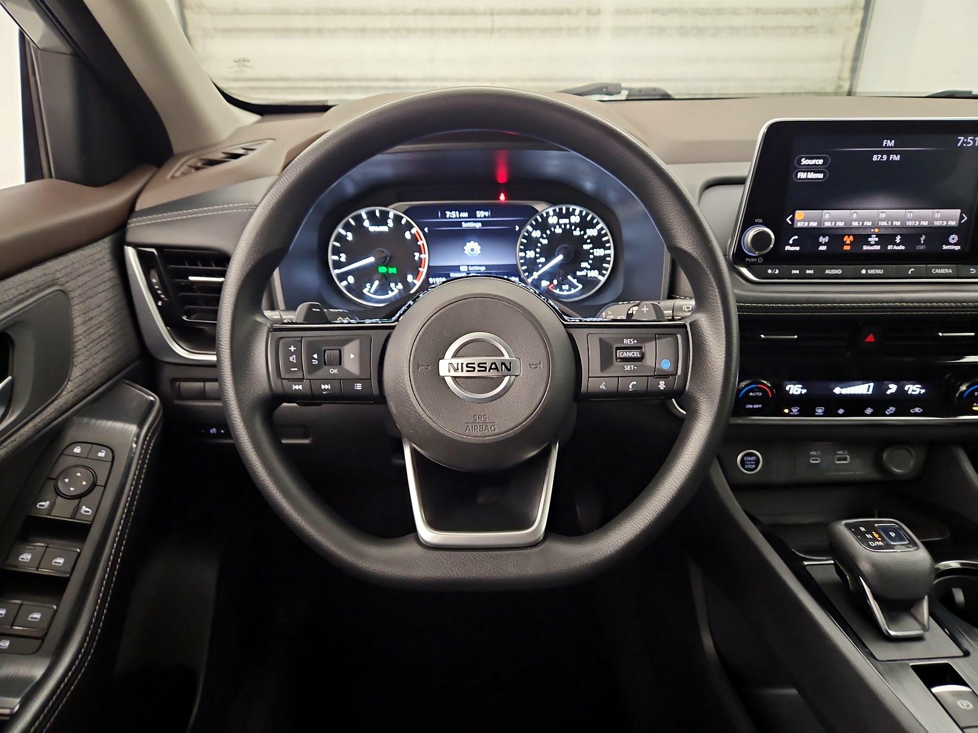 Thumbnail: 2021 Nissan Rogue - 10
