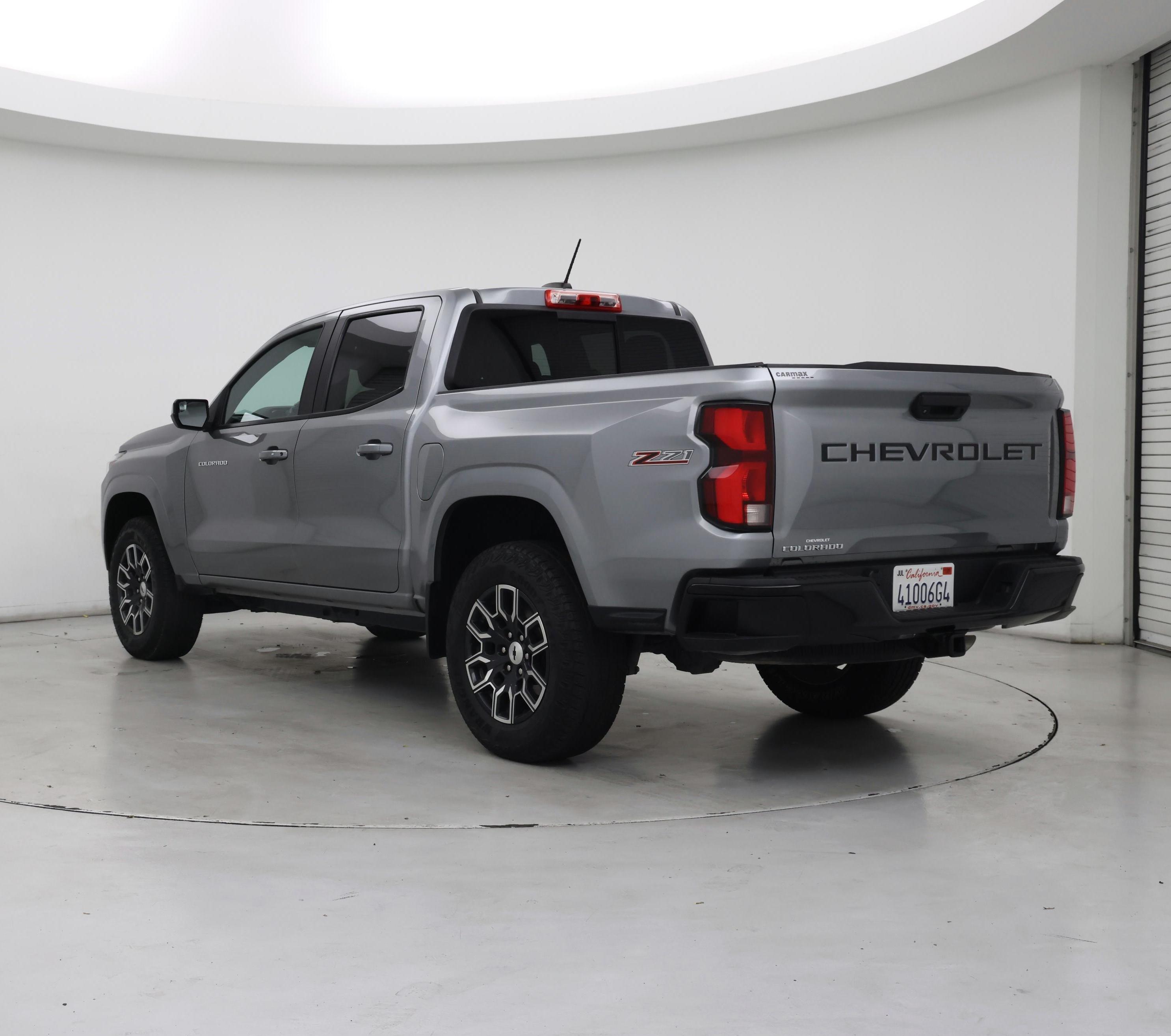 Thumbnail: 2023 Chevrolet Colorado - 2