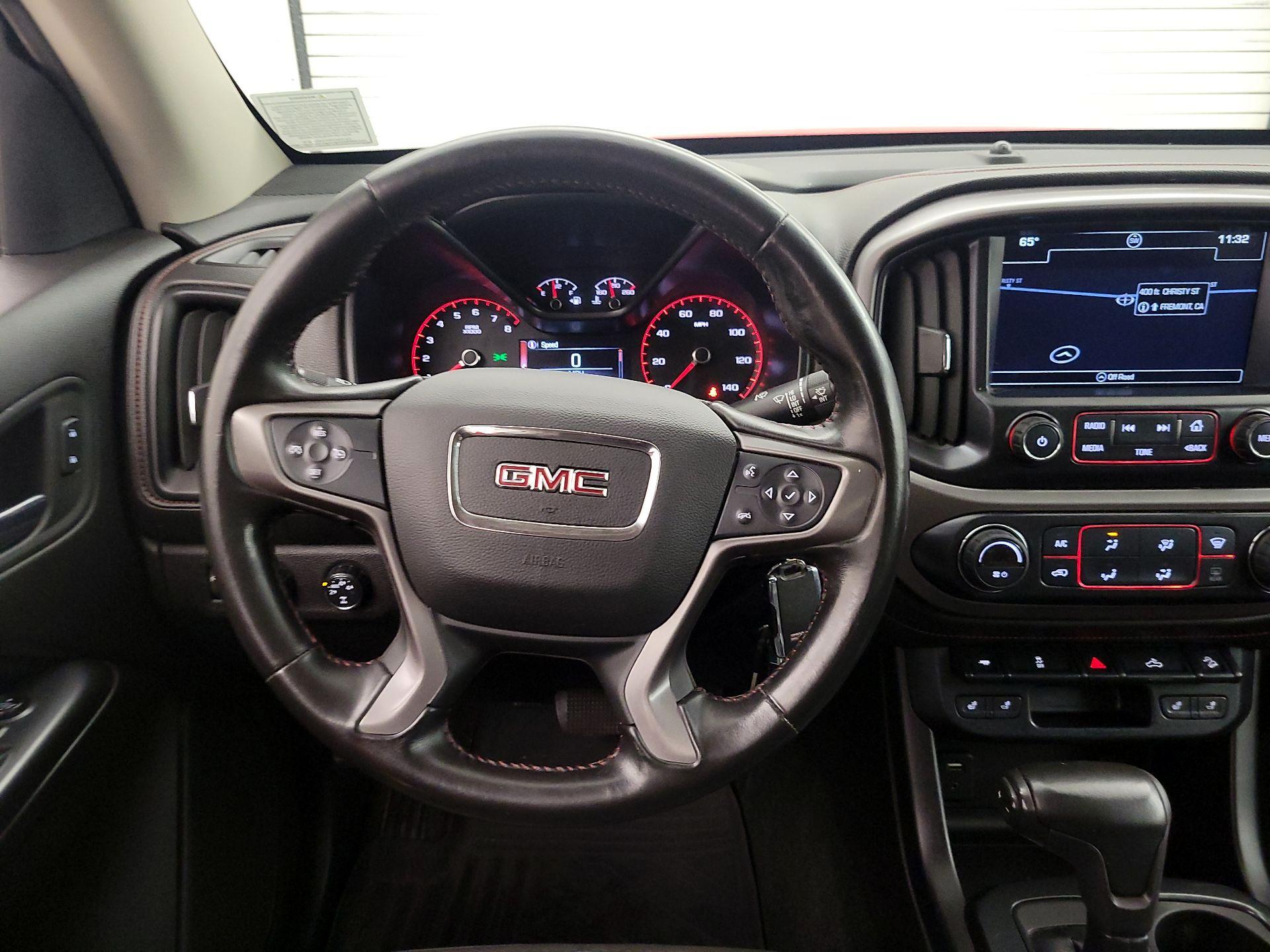 Thumbnail: 2016 GMC Canyon - 10