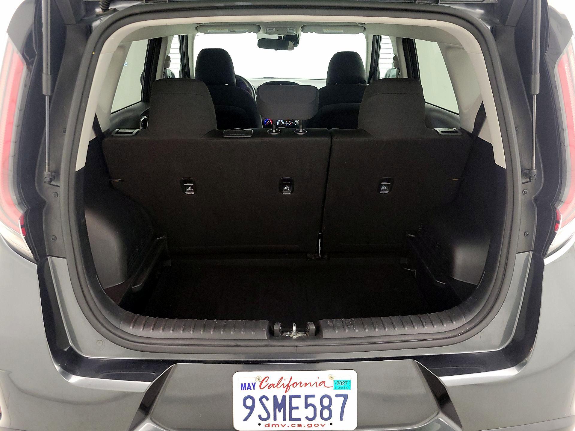 Thumbnail: 2023 Kia Soul - 20