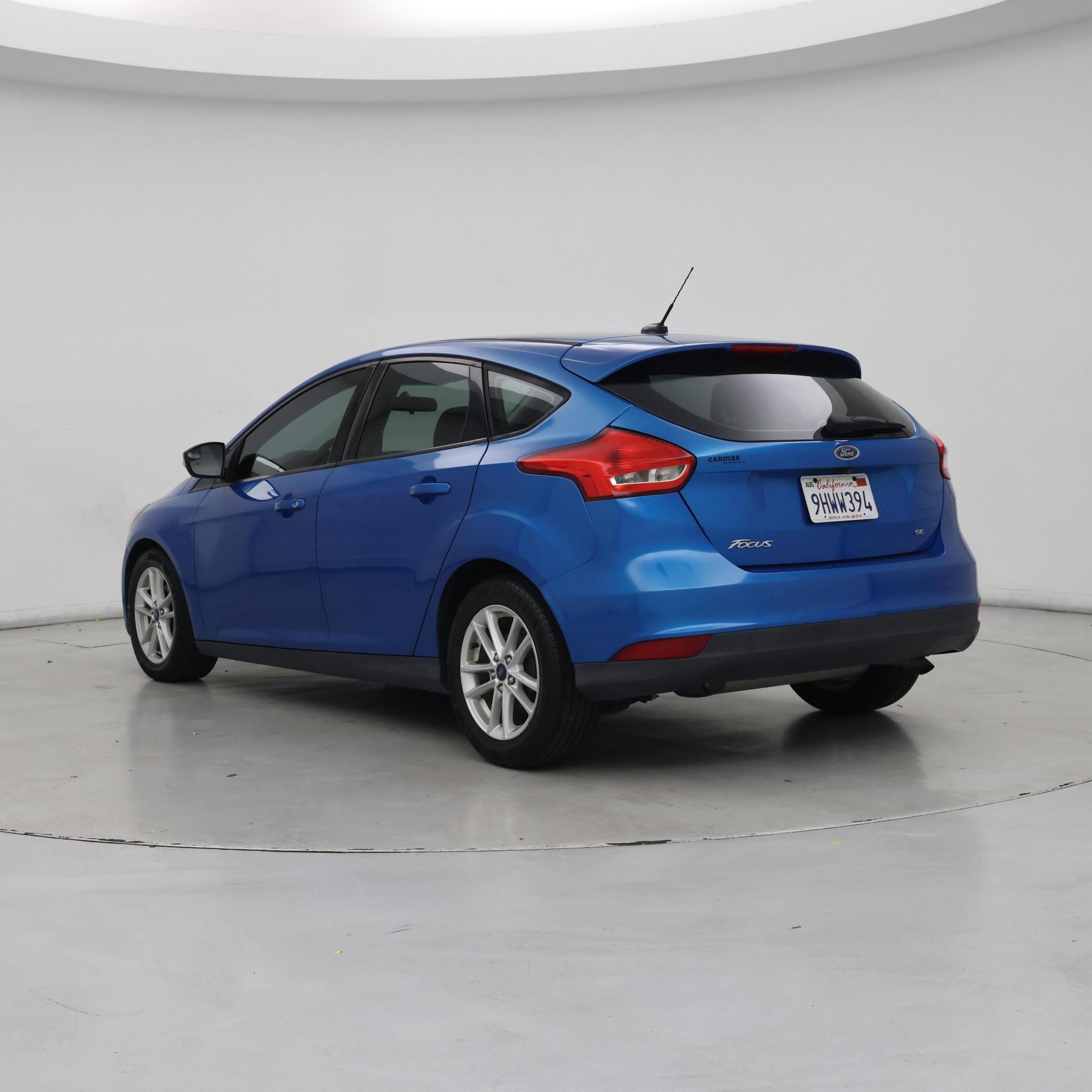 Thumbnail: 2015 Ford Focus - 2