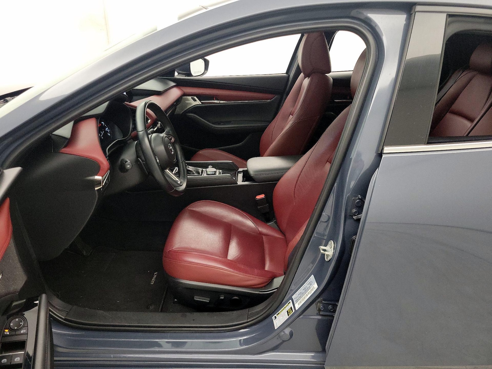 2021 Mazda Mazda3 Premium - Photo 12