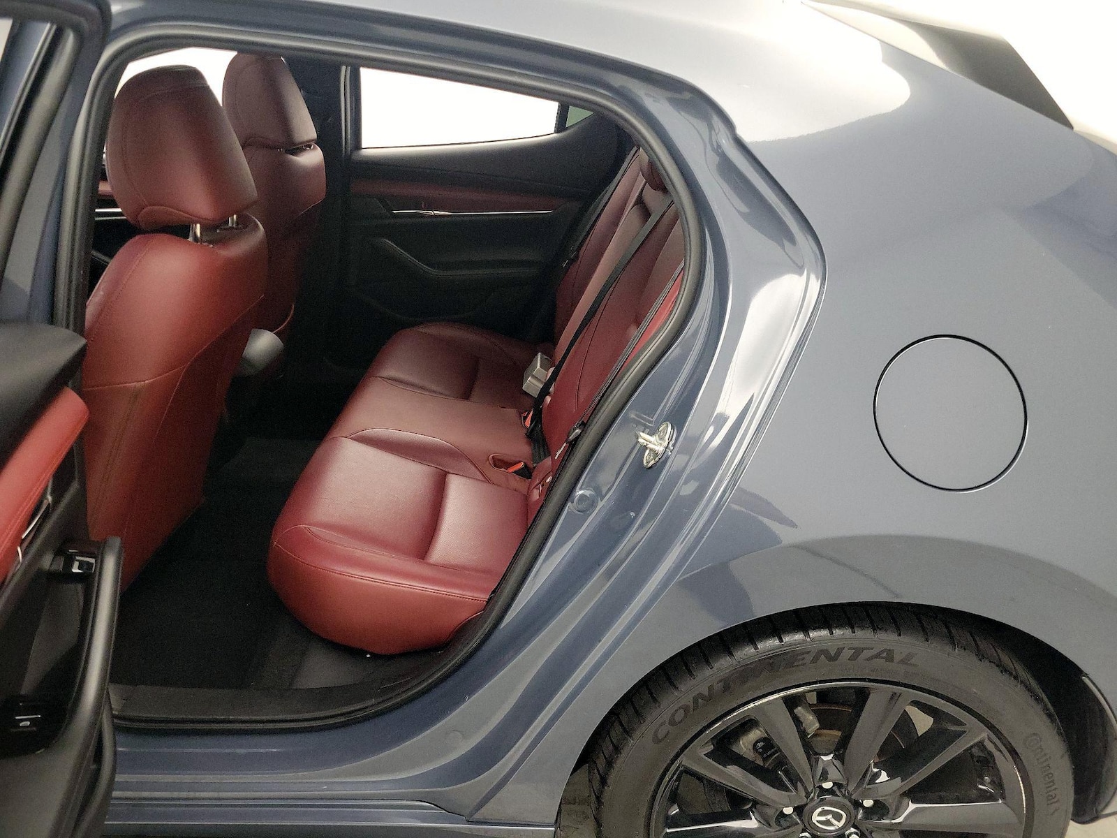 2021 Mazda Mazda3 Premium - Photo 22