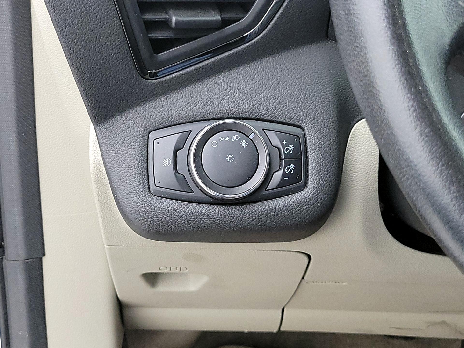 Thumbnail: 2014 Ford Escape - 13