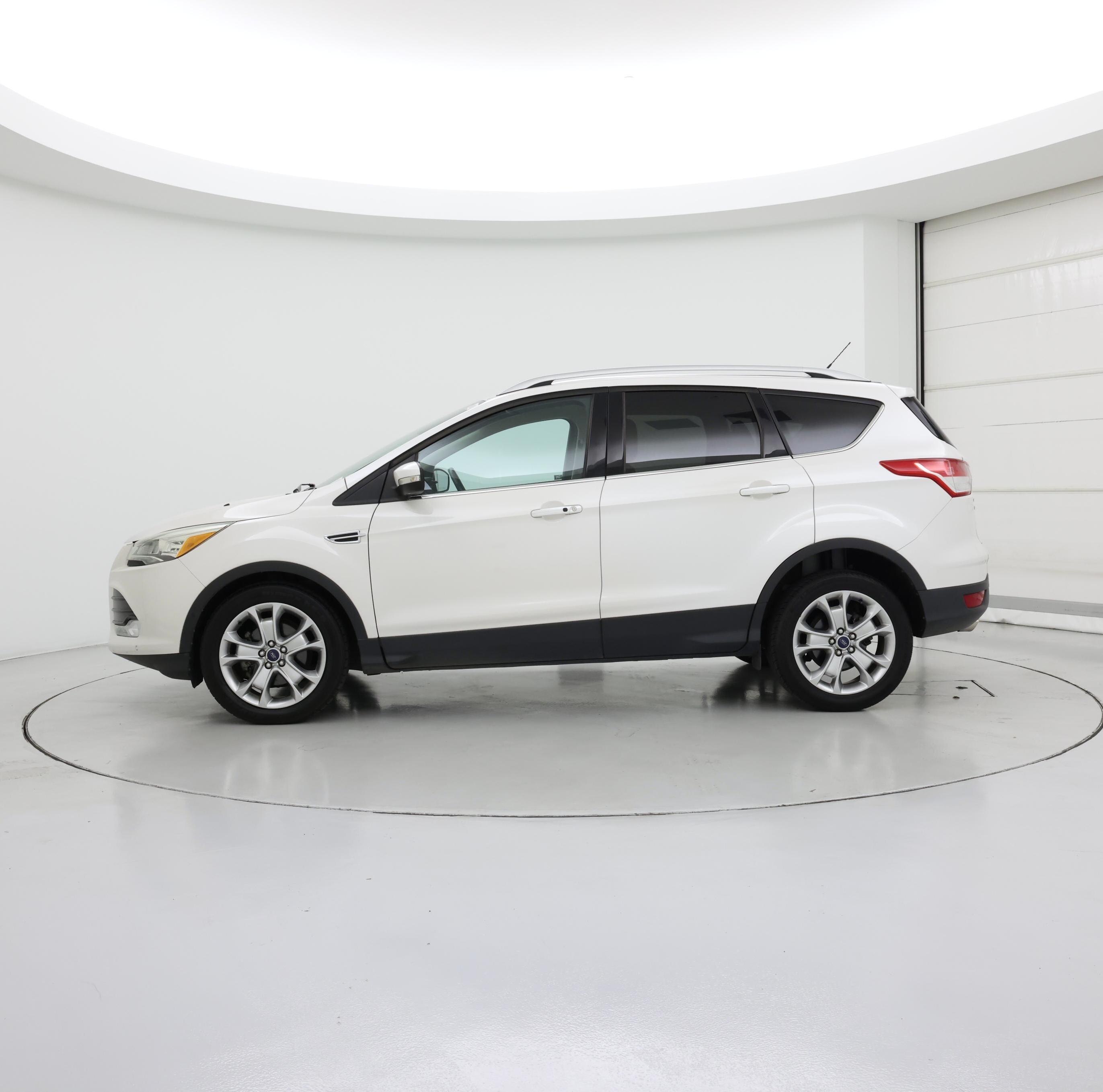 Thumbnail: 2014 Ford Escape - 3