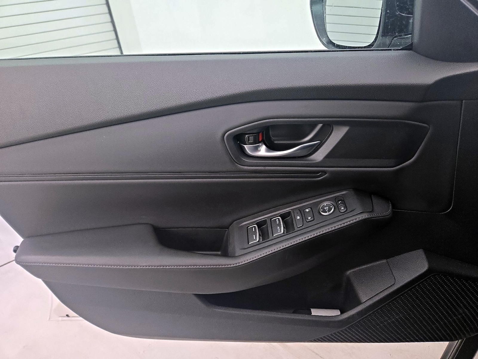 2025 Honda Accord Hybrid Sport - Photo 13
