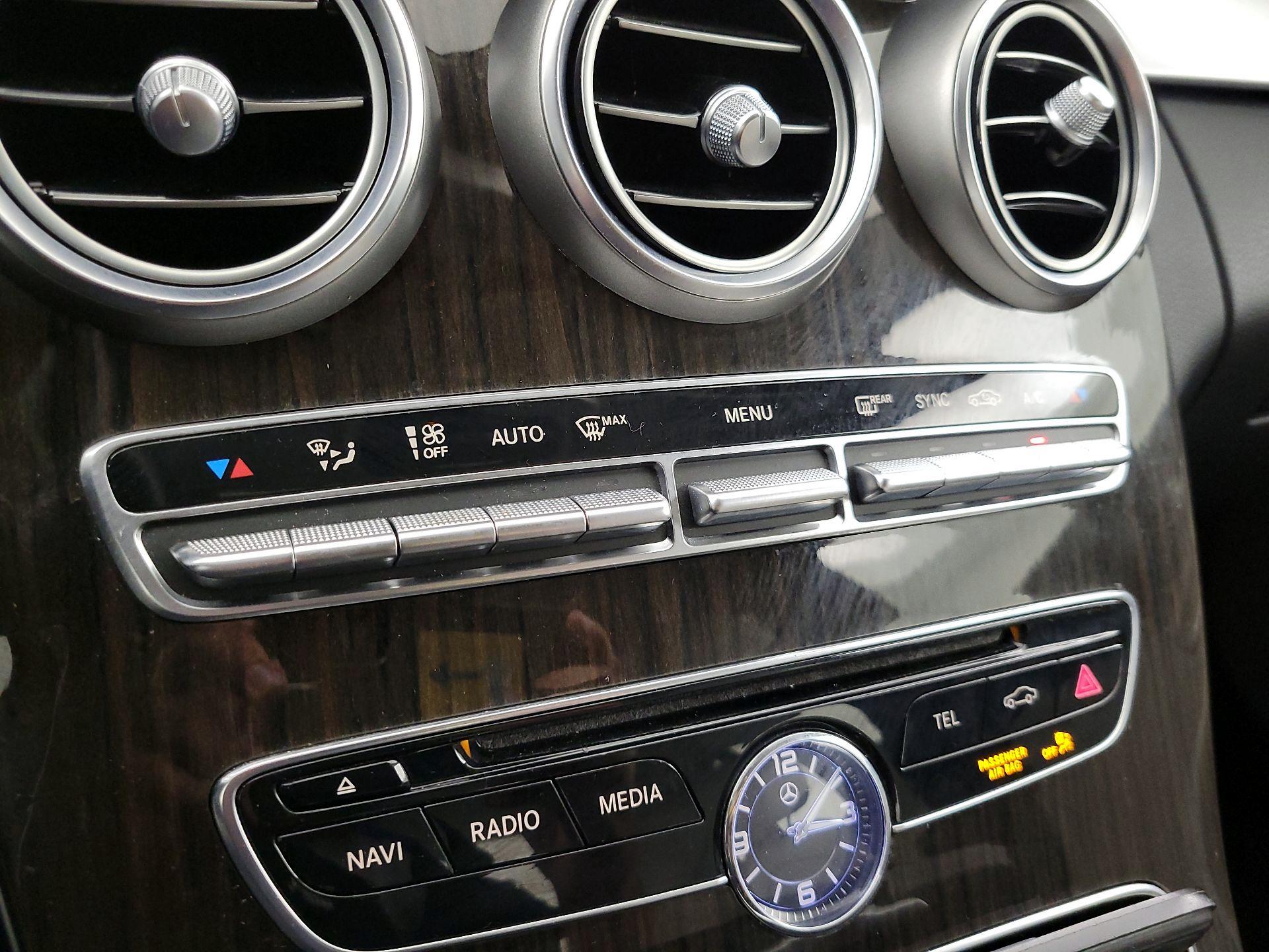 Thumbnail: 2018 Mercedes-Benz C-Class - 16