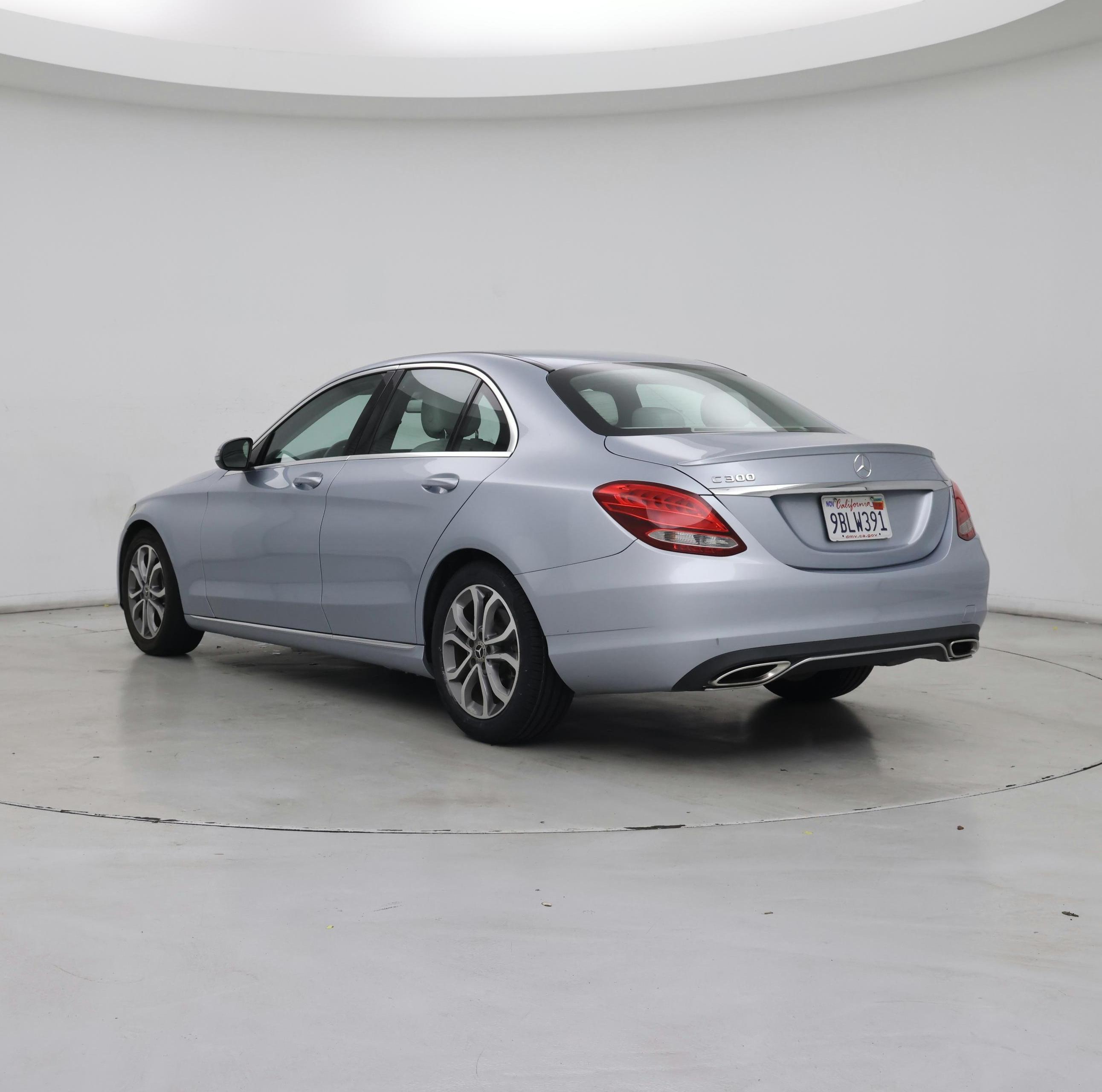 Thumbnail: 2018 Mercedes-Benz C-Class - 2