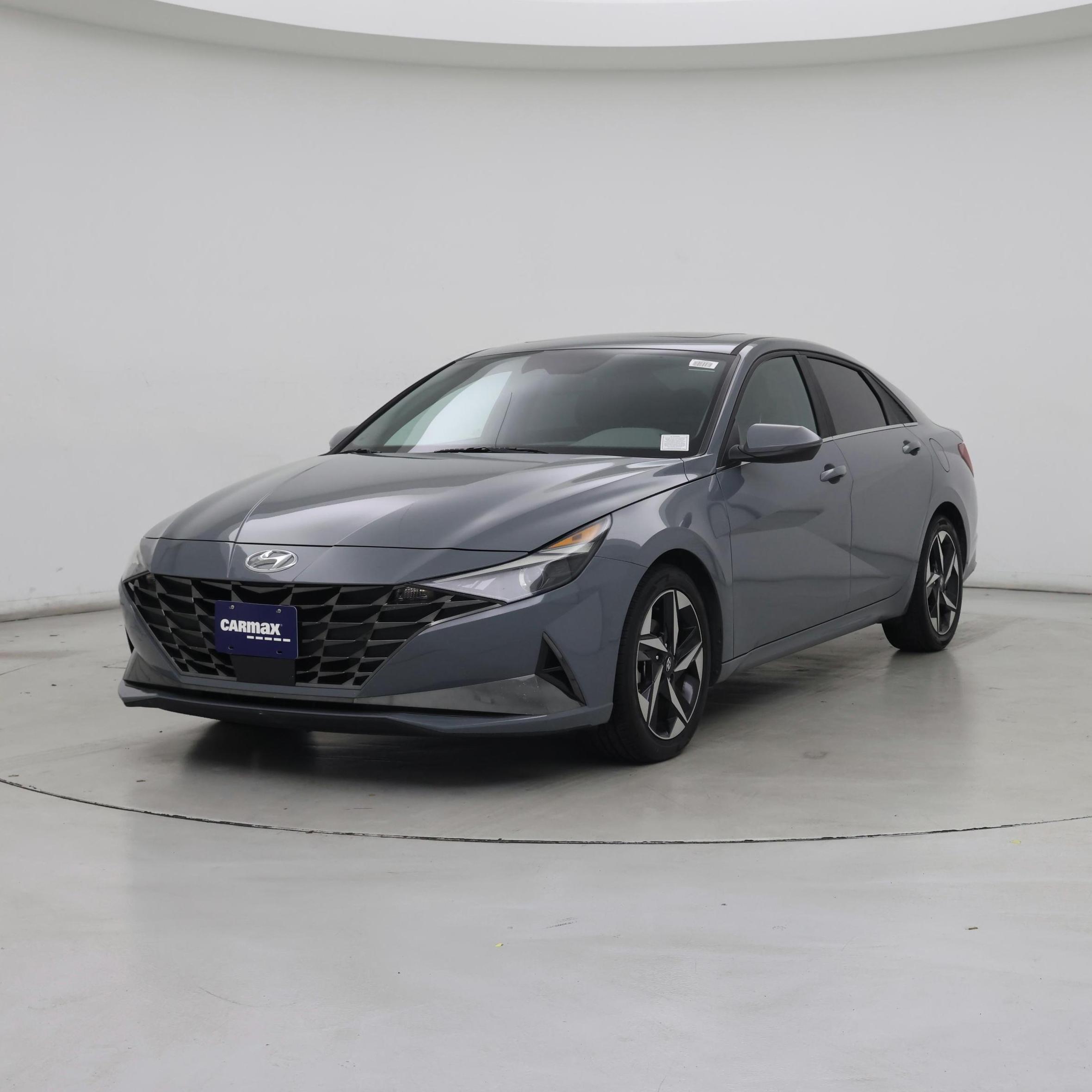 Thumbnail: 2022 Hyundai Elantra - 4