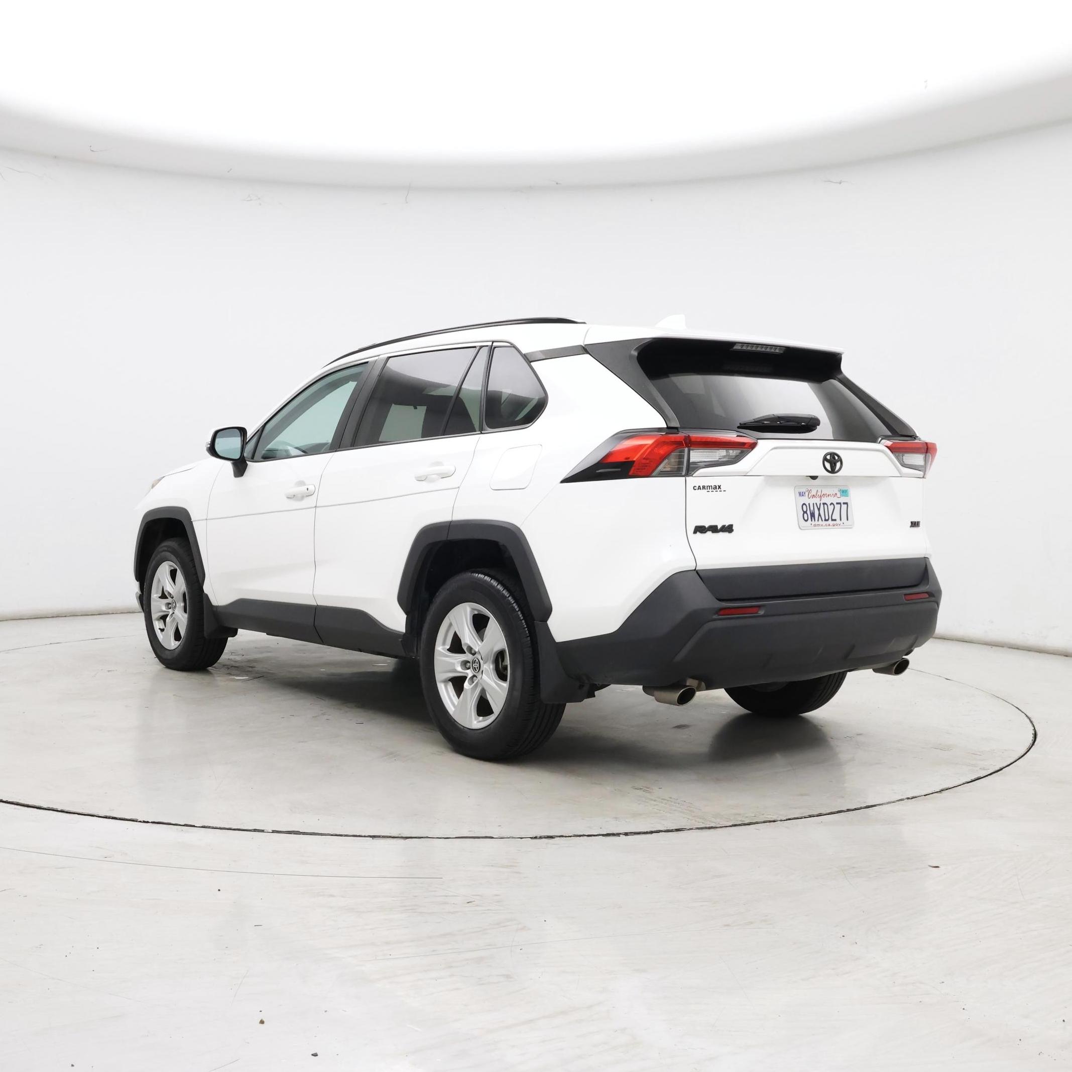Thumbnail: 2021 Toyota RAV4 - 2