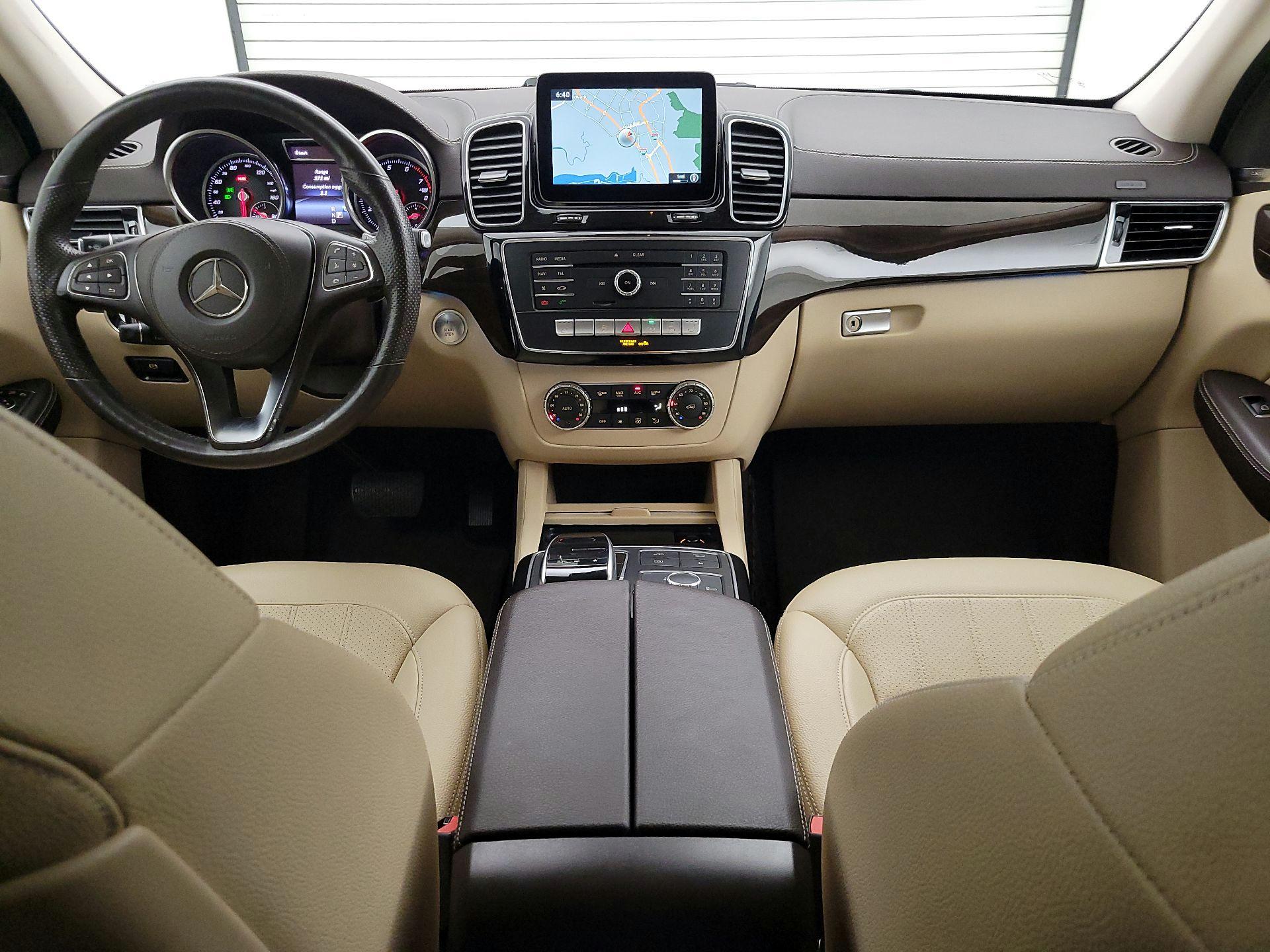 Thumbnail: 2018 Mercedes-Benz GLS - 9