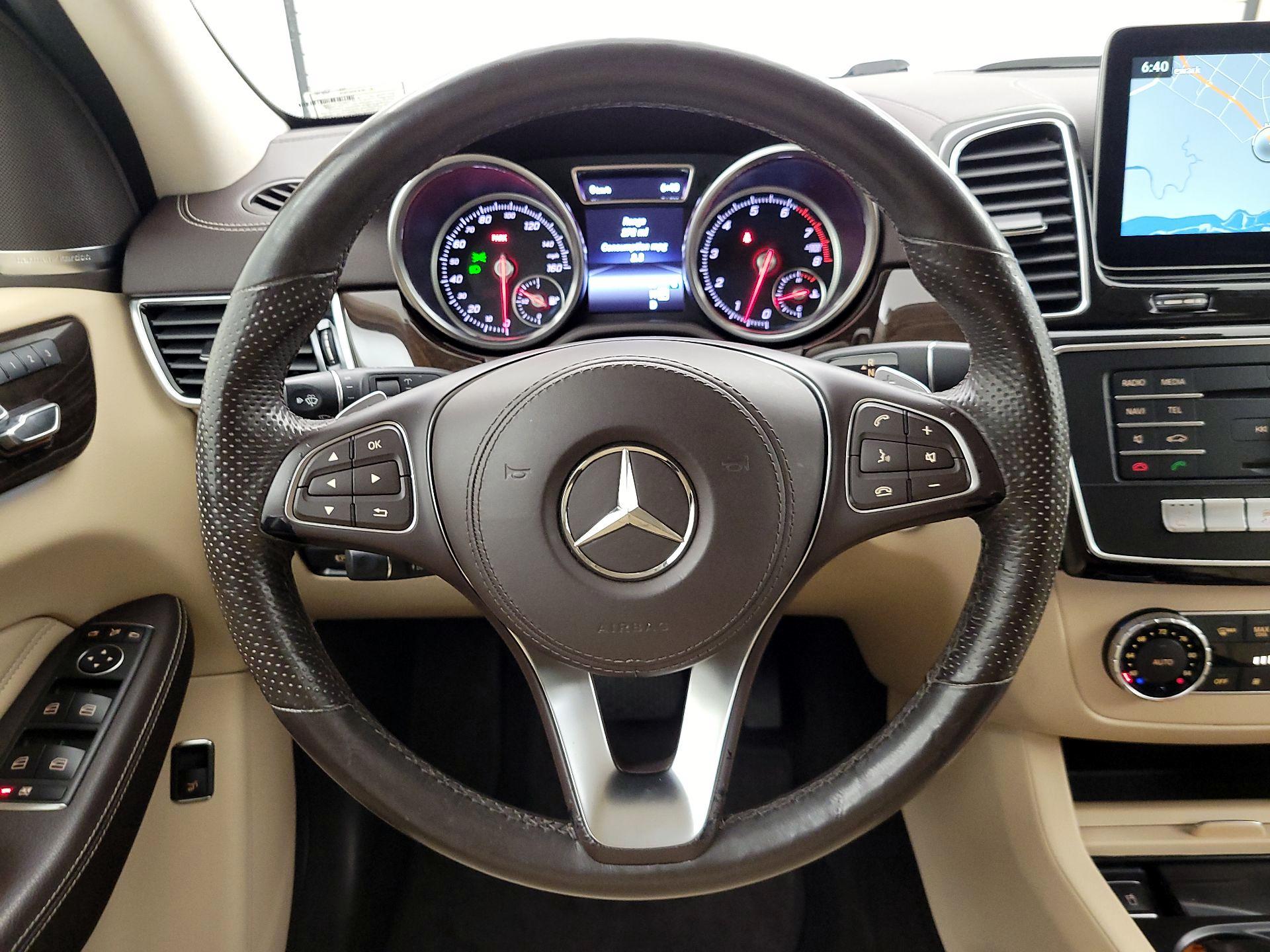 Thumbnail: 2018 Mercedes-Benz GLS - 10