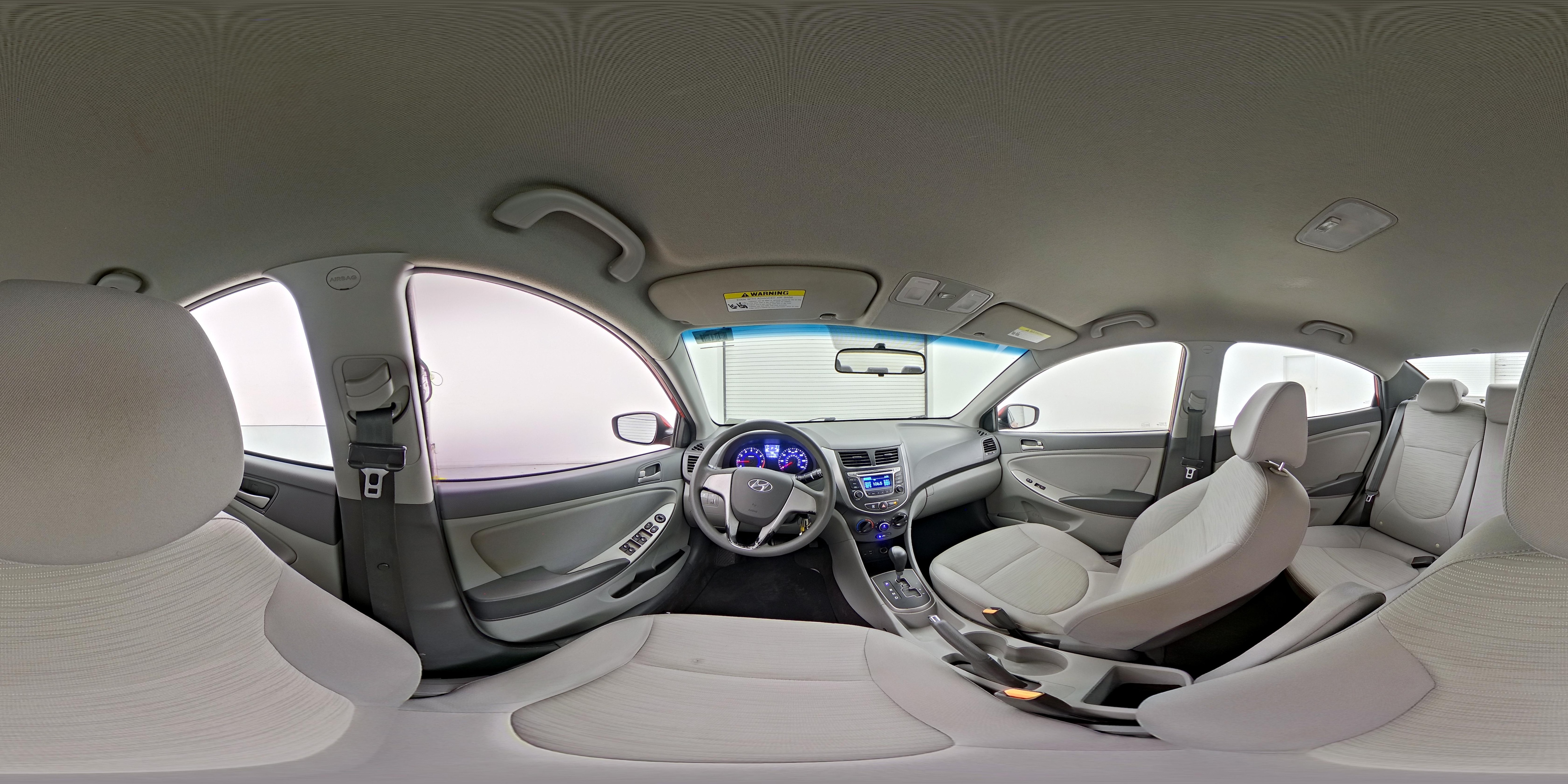 2017 Hyundai Accent SE - Photo 25