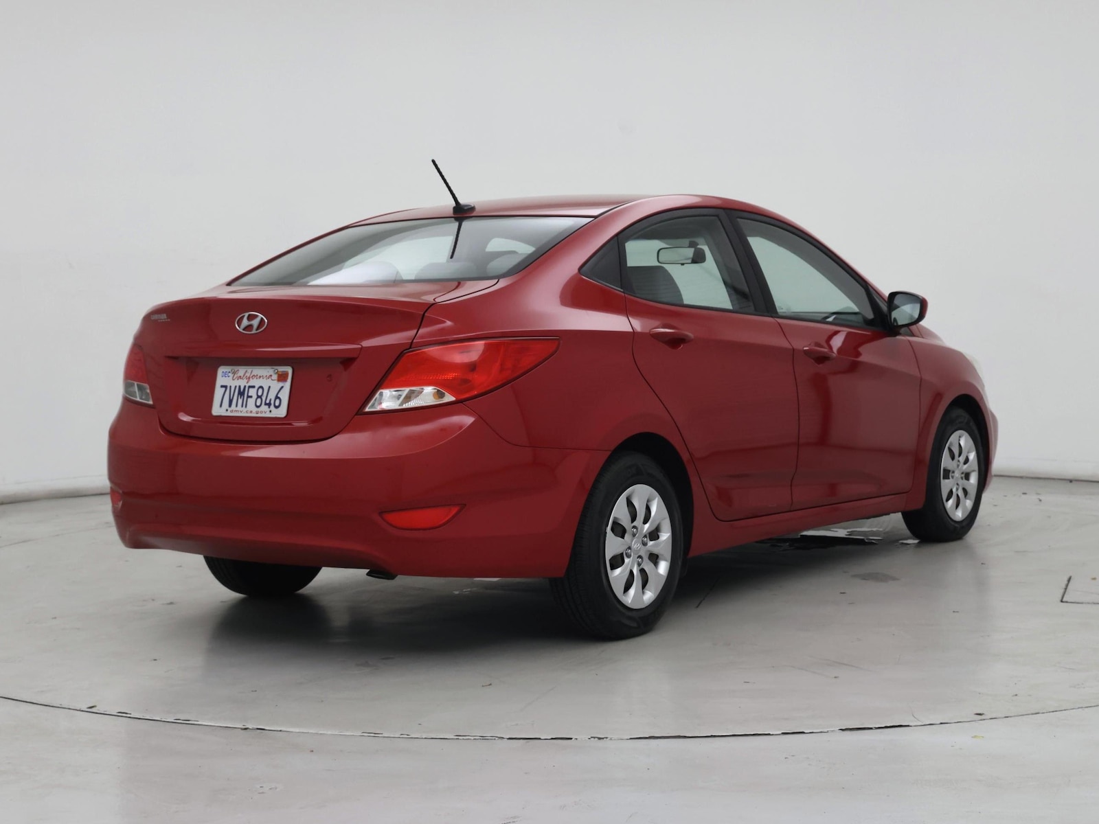 2017 Hyundai Accent SE - Photo 9