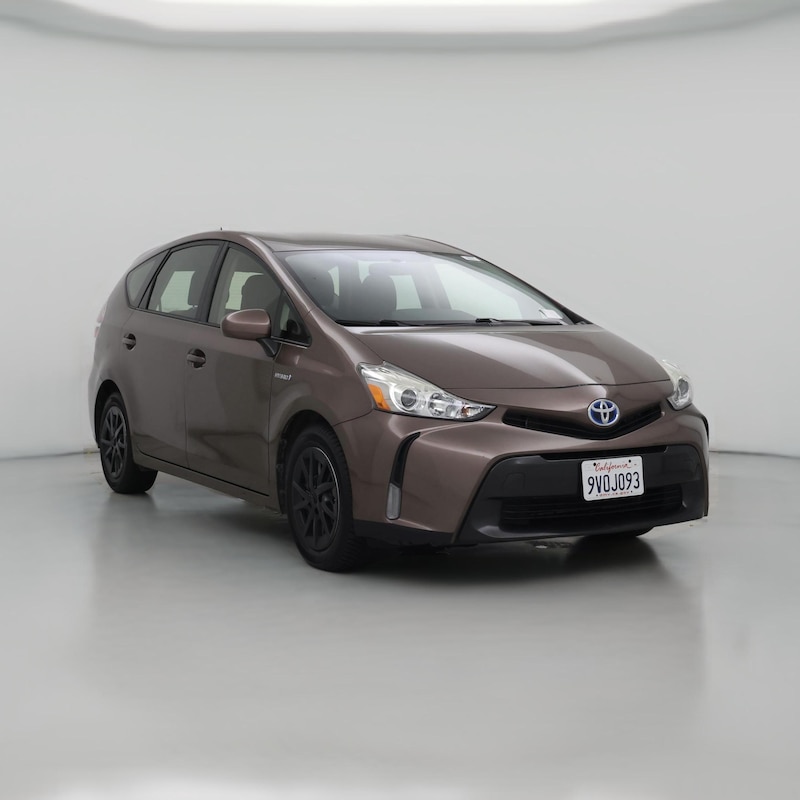 2015 Toyota Prius v Three