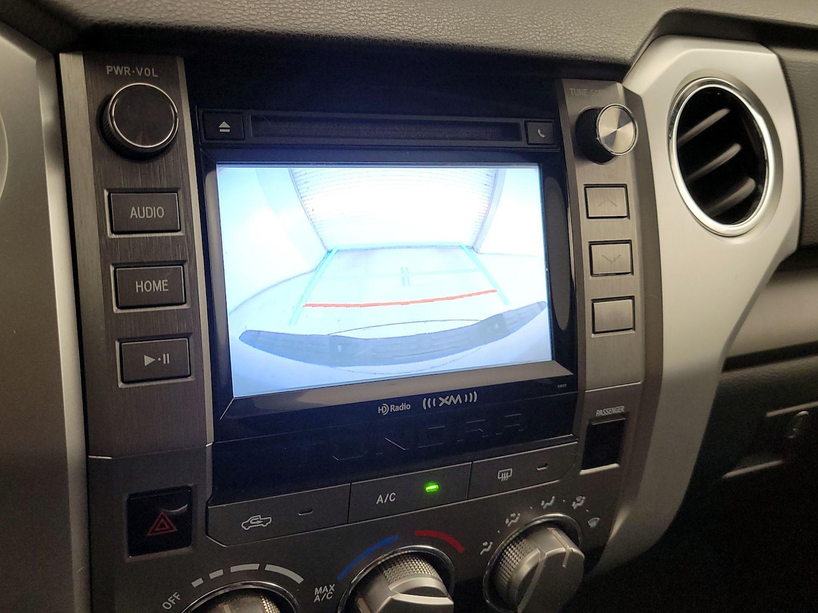 2017 Toyota Tundra SR5 - Photo 15