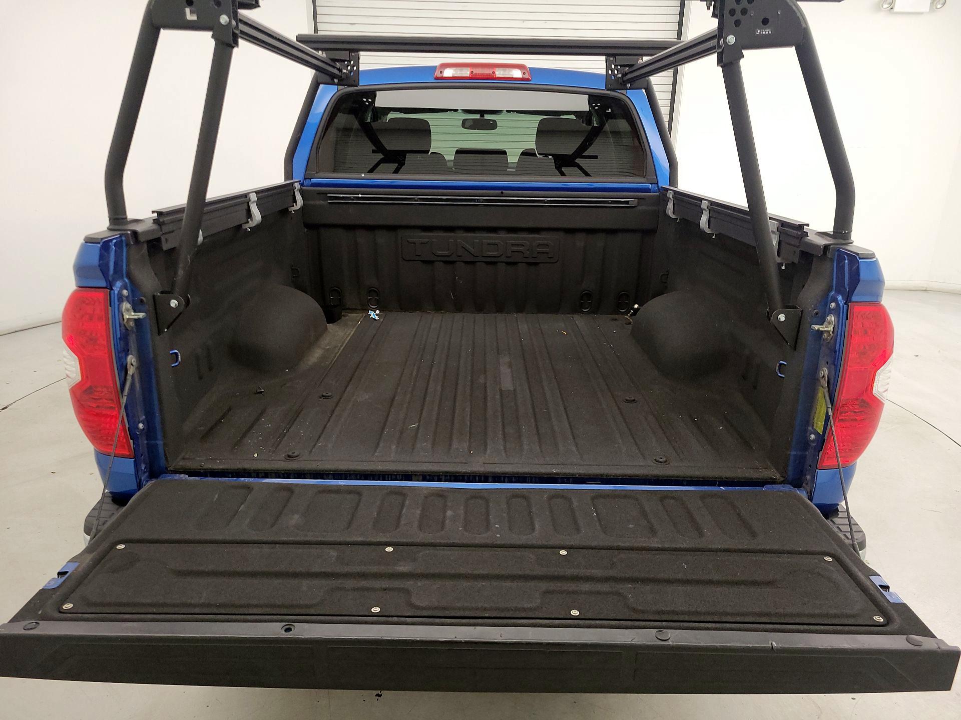 Thumbnail: 2017 Toyota Tundra - 20