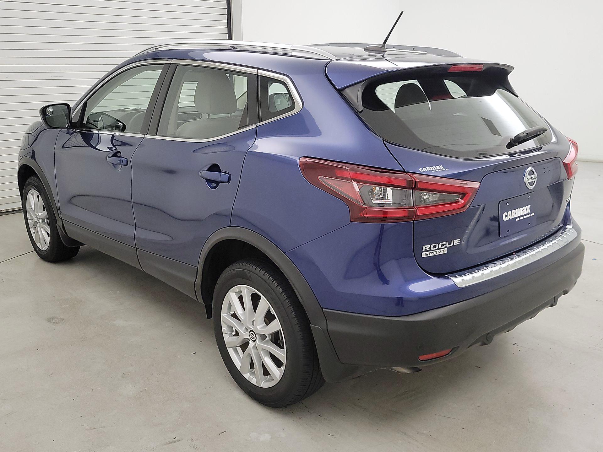 Thumbnail: 2022 Nissan Rogue Sport - 7