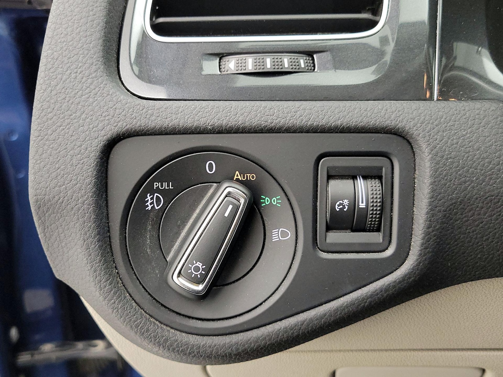 2019 Volkswagen Golf SE - Photo 14