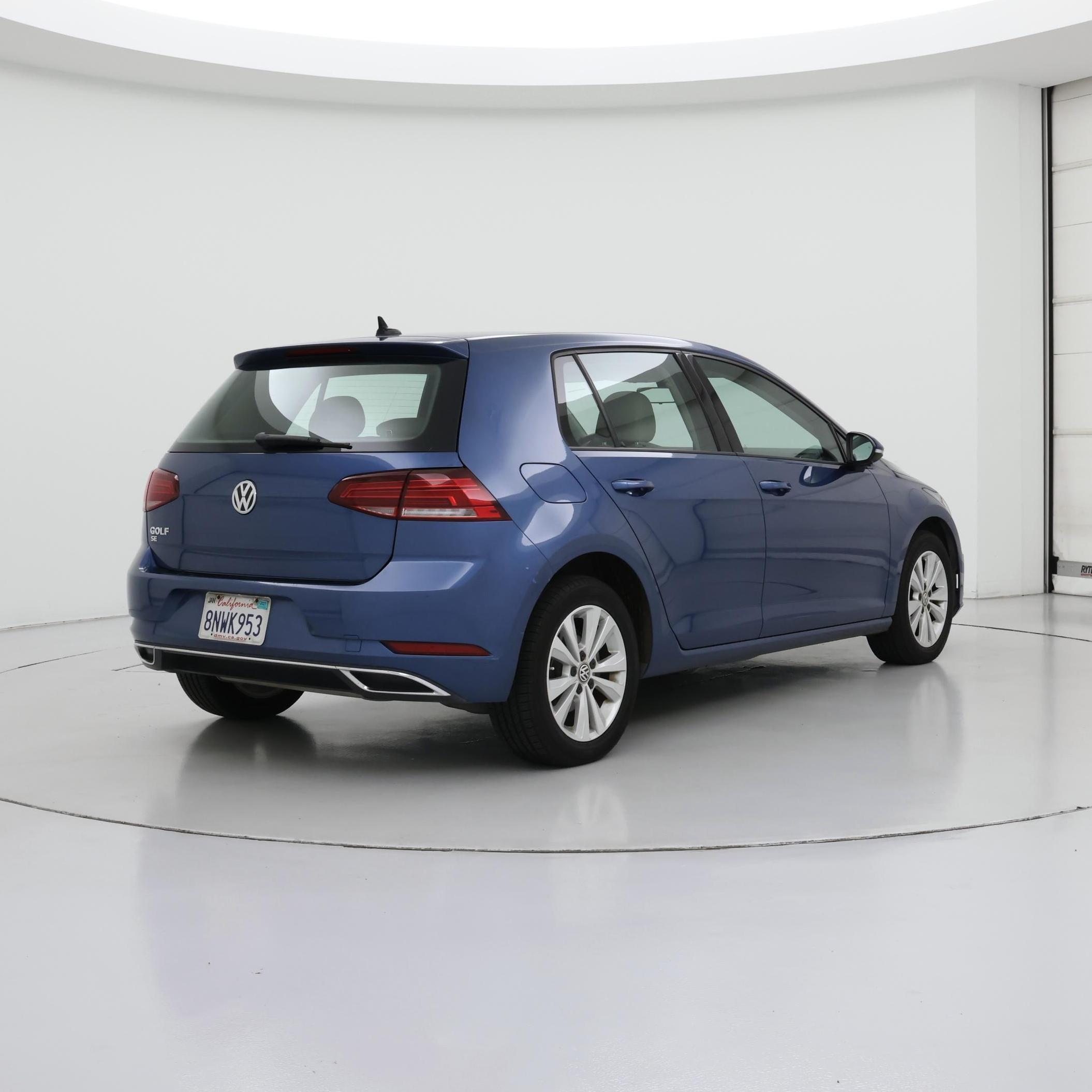 Thumbnail: 2019 Volkswagen Golf - 8