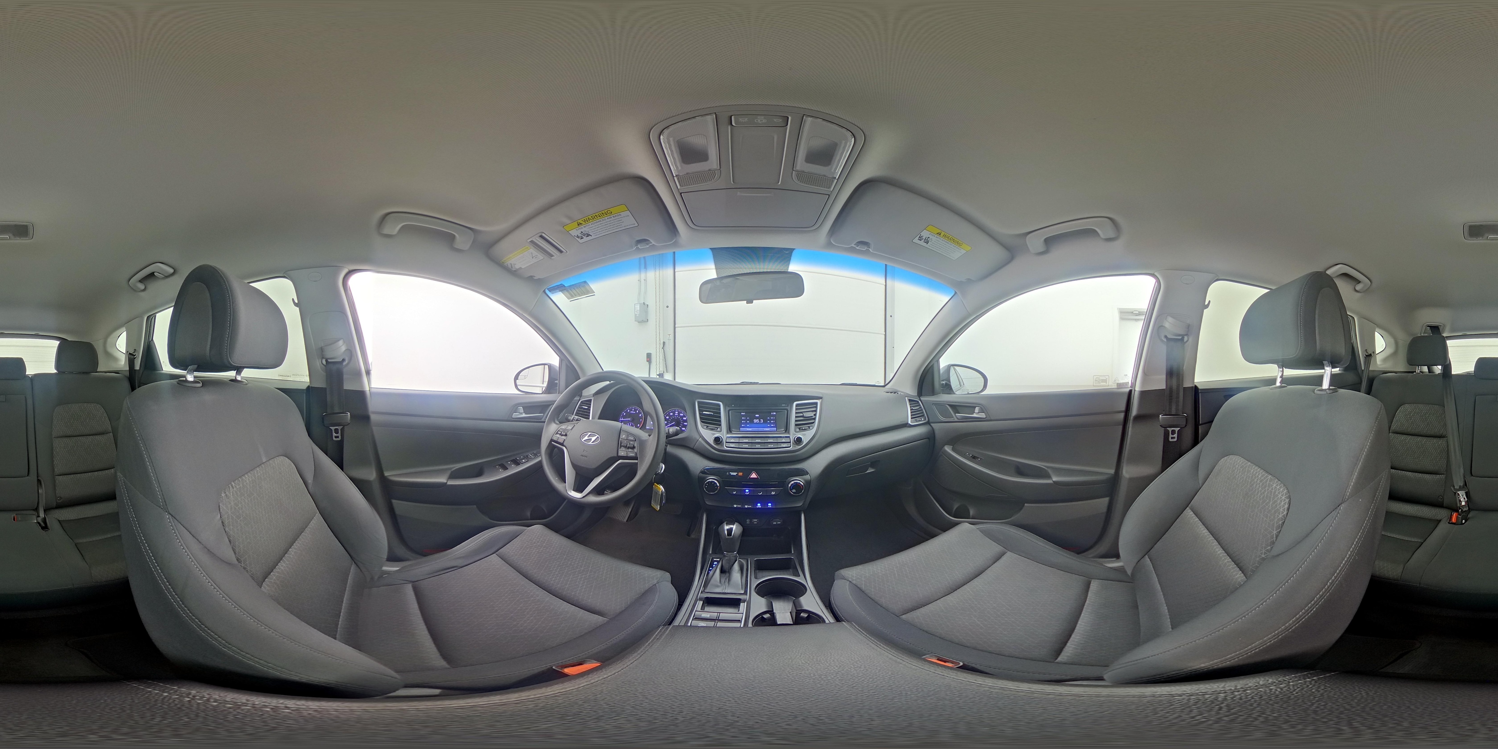 2017 Hyundai Tucson SE - Photo 24