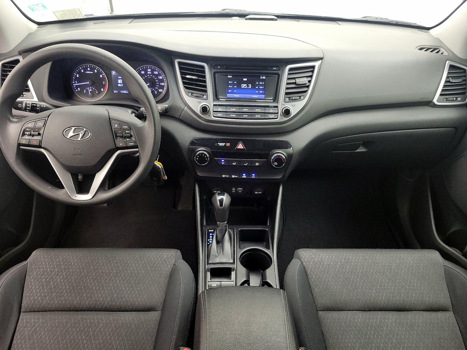 2017 Hyundai Tucson SE - Photo 10