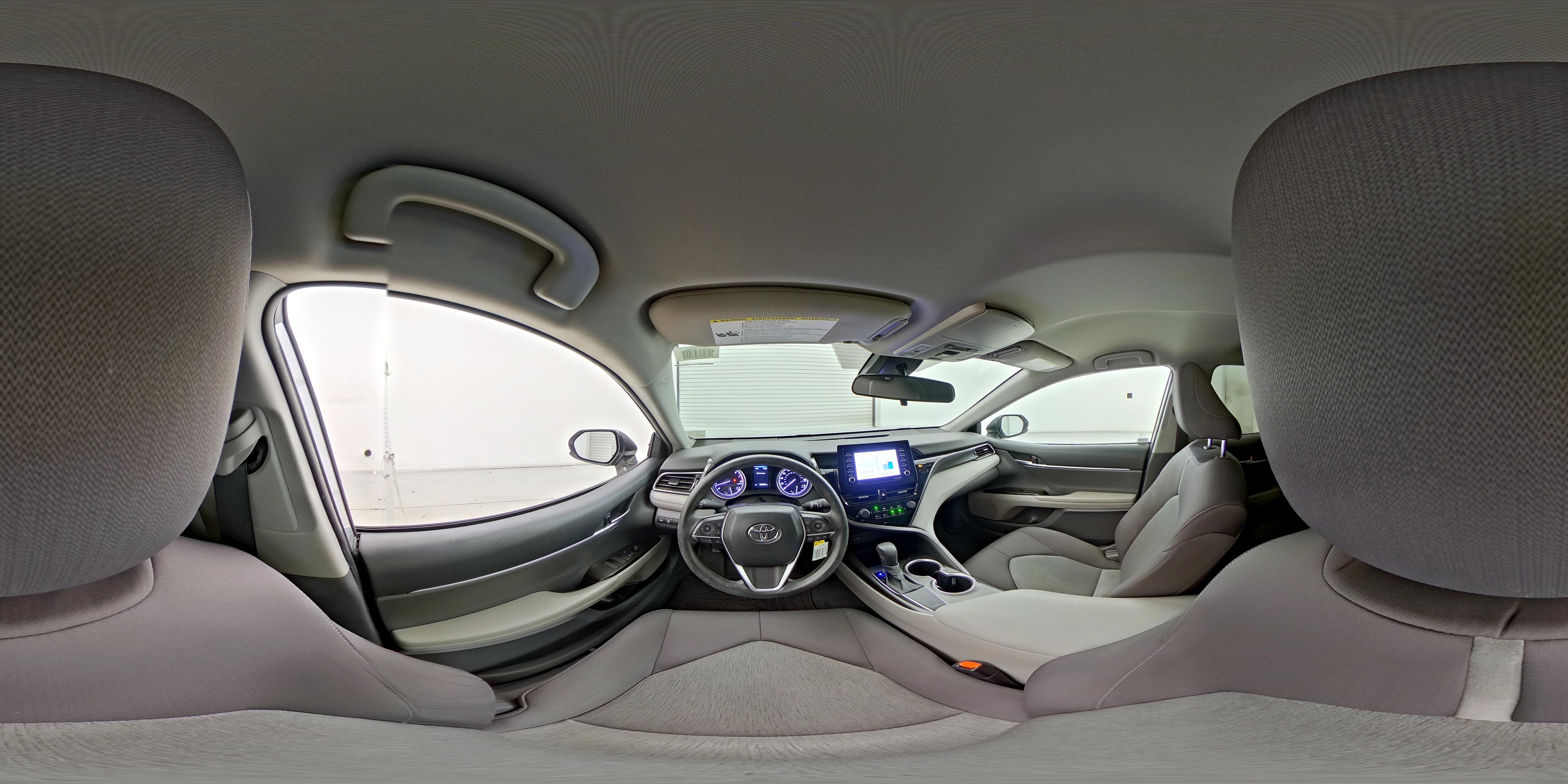 2021 Toyota Camry LE - Photo 26