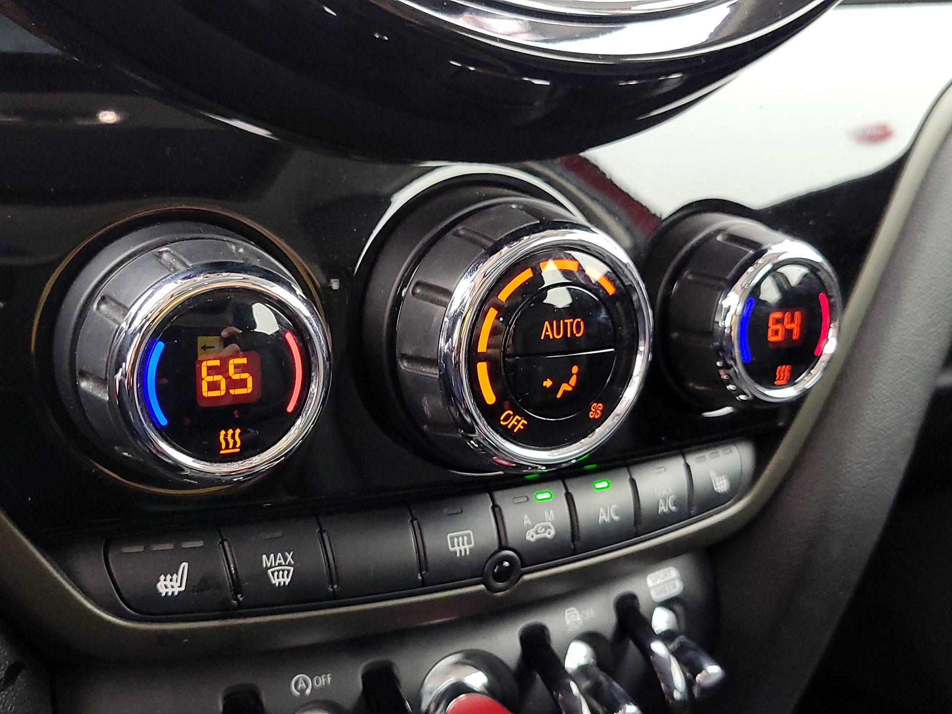 Thumbnail: 2021 MINI Cooper Countryman - 16