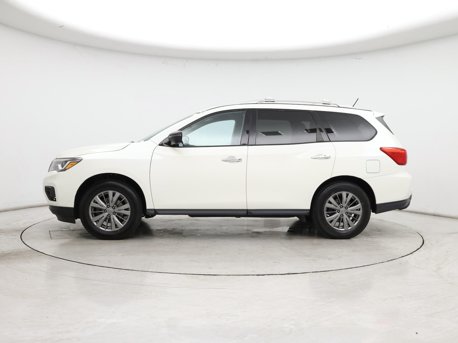 2017 Nissan Pathfinder SL - Photo 4