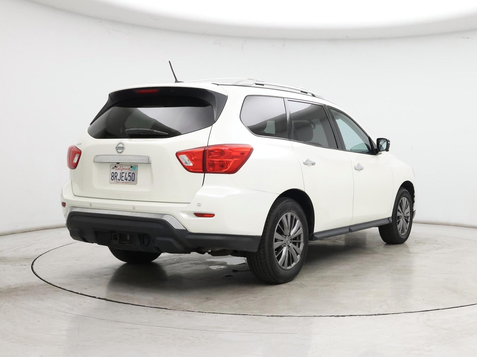 2017 Nissan Pathfinder SL - Photo 9