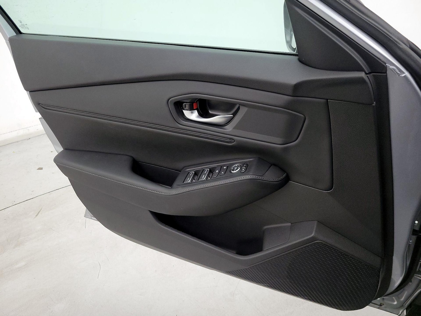 2025 Honda Accord Hybrid Sport - Photo 13