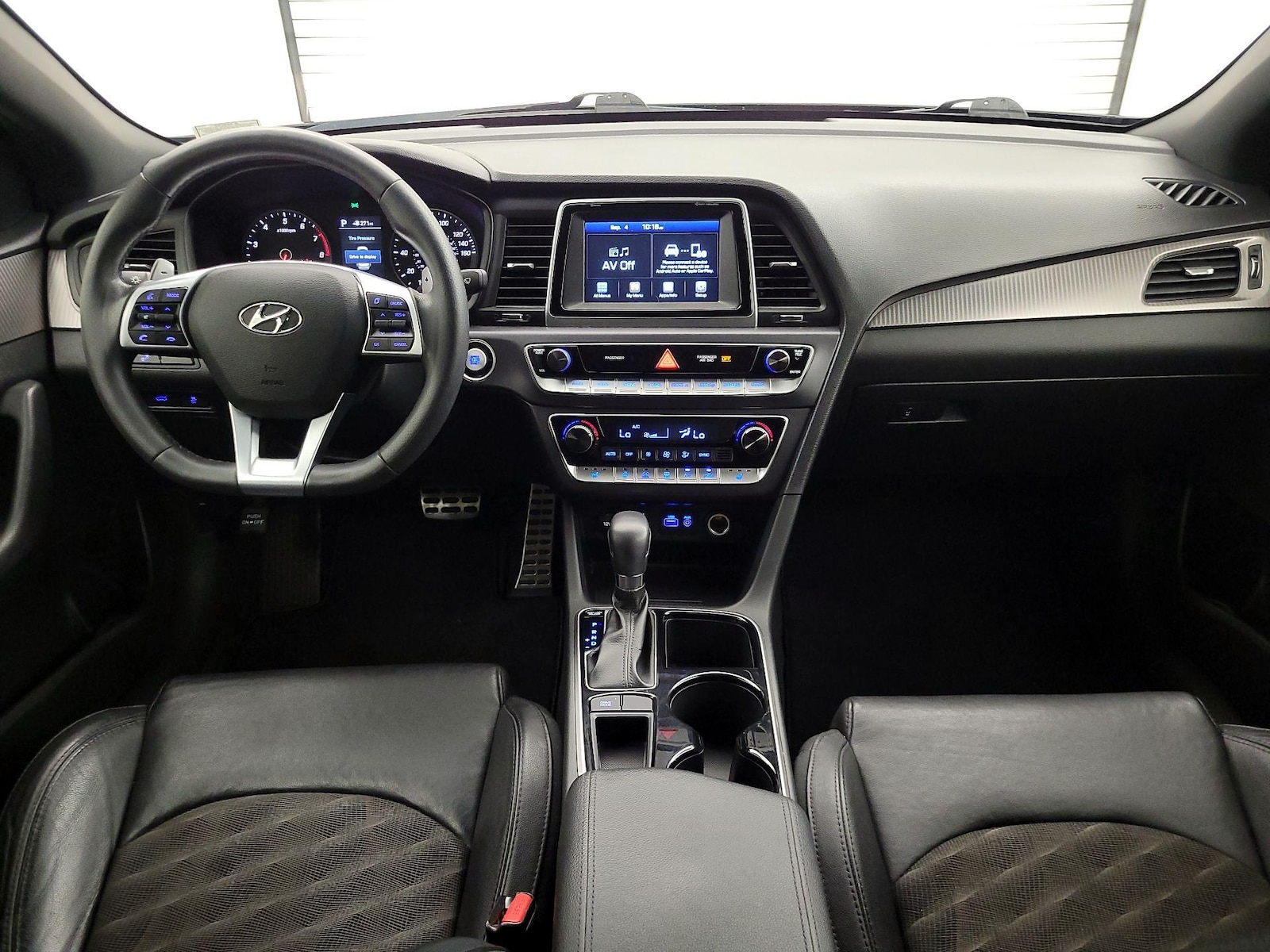 Apple CarPlay® & Android Auto™