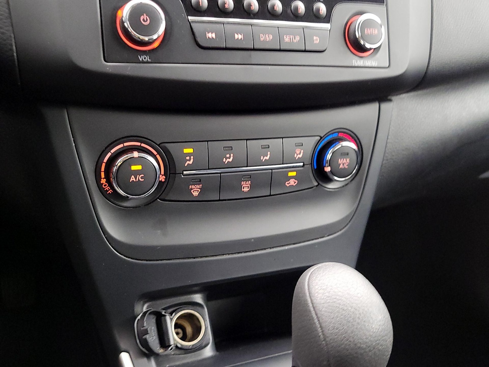 2017 Nissan Sentra S - Photo 16