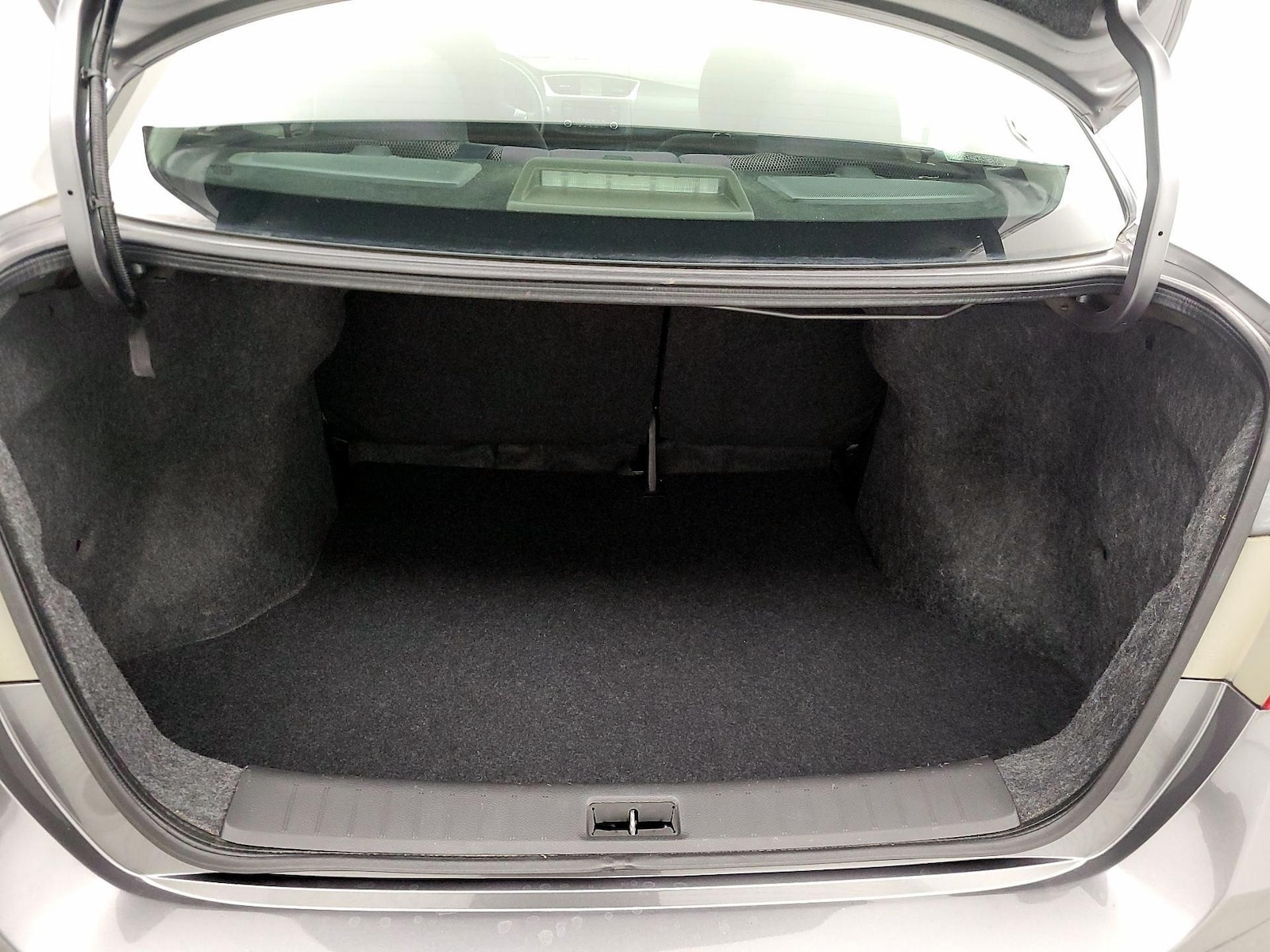 2017 Nissan Sentra S - Photo 20