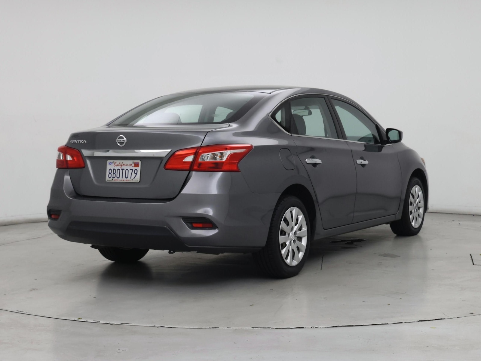 2017 Nissan Sentra S - Photo 9