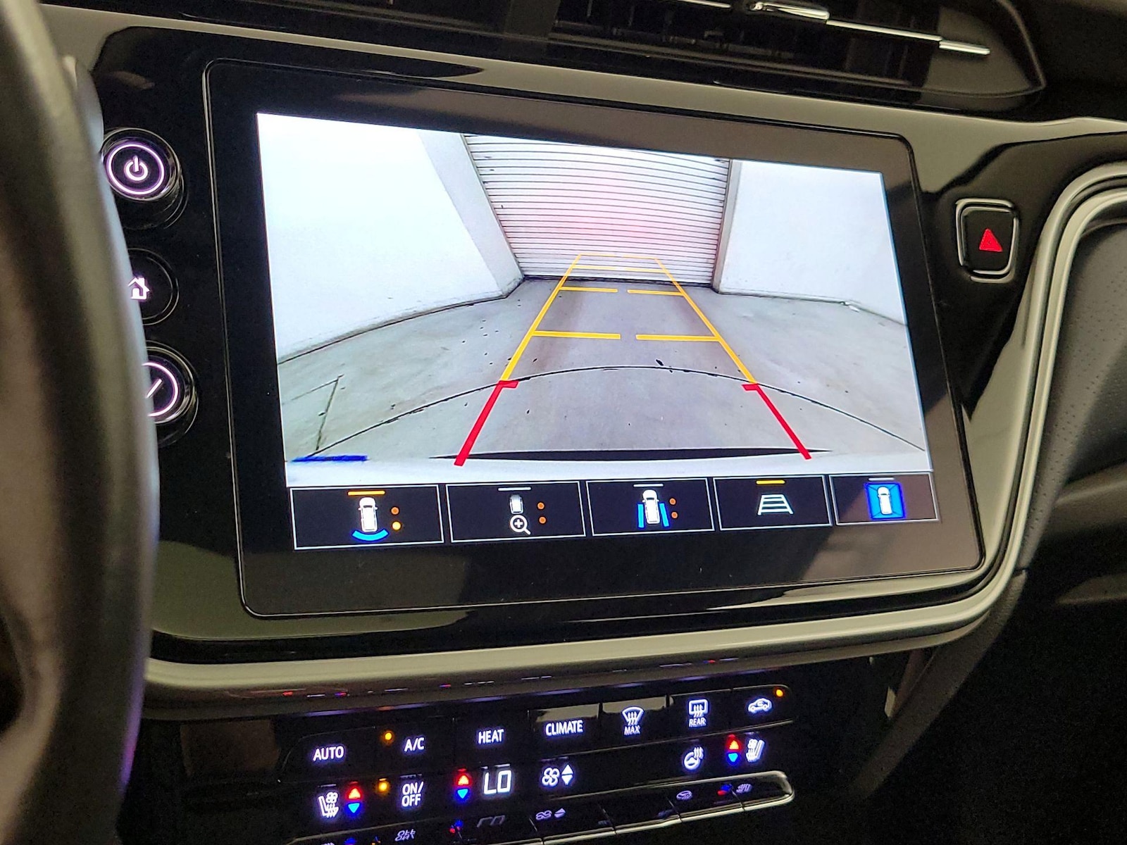 2023 Chevrolet Bolt EUV Premier - Photo 15