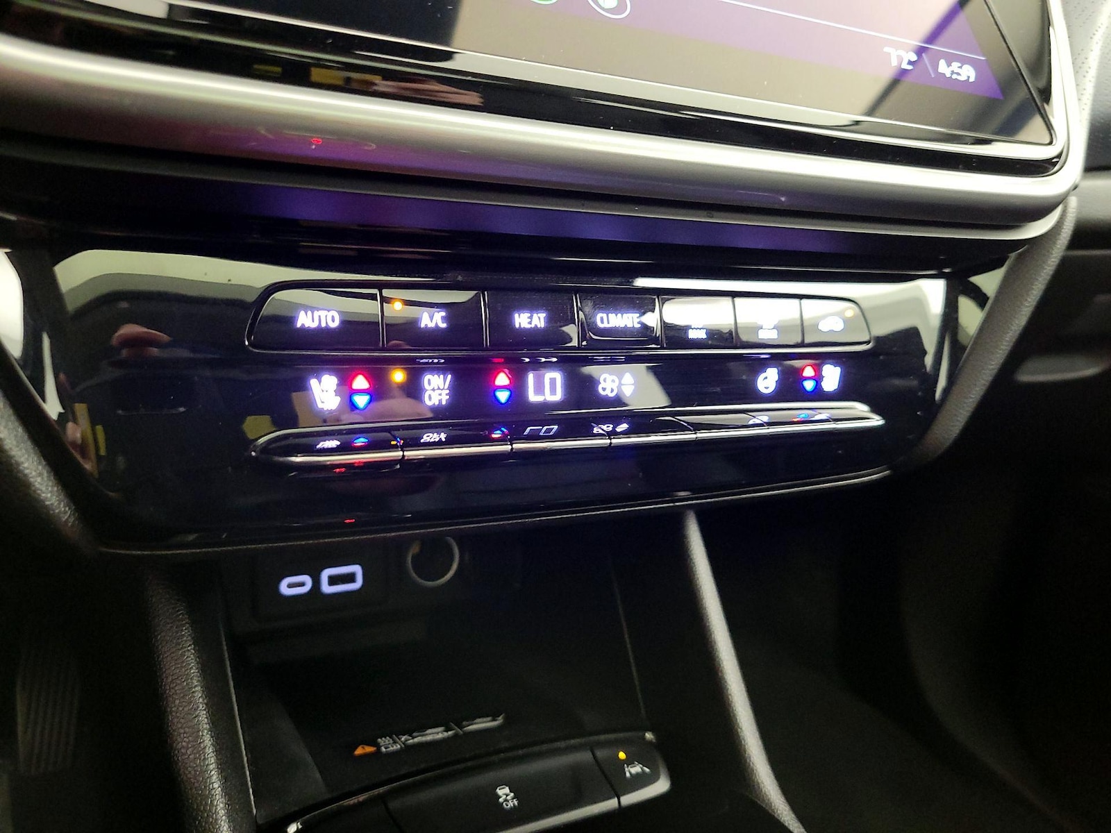 2023 Chevrolet Bolt EUV Premier - Photo 17