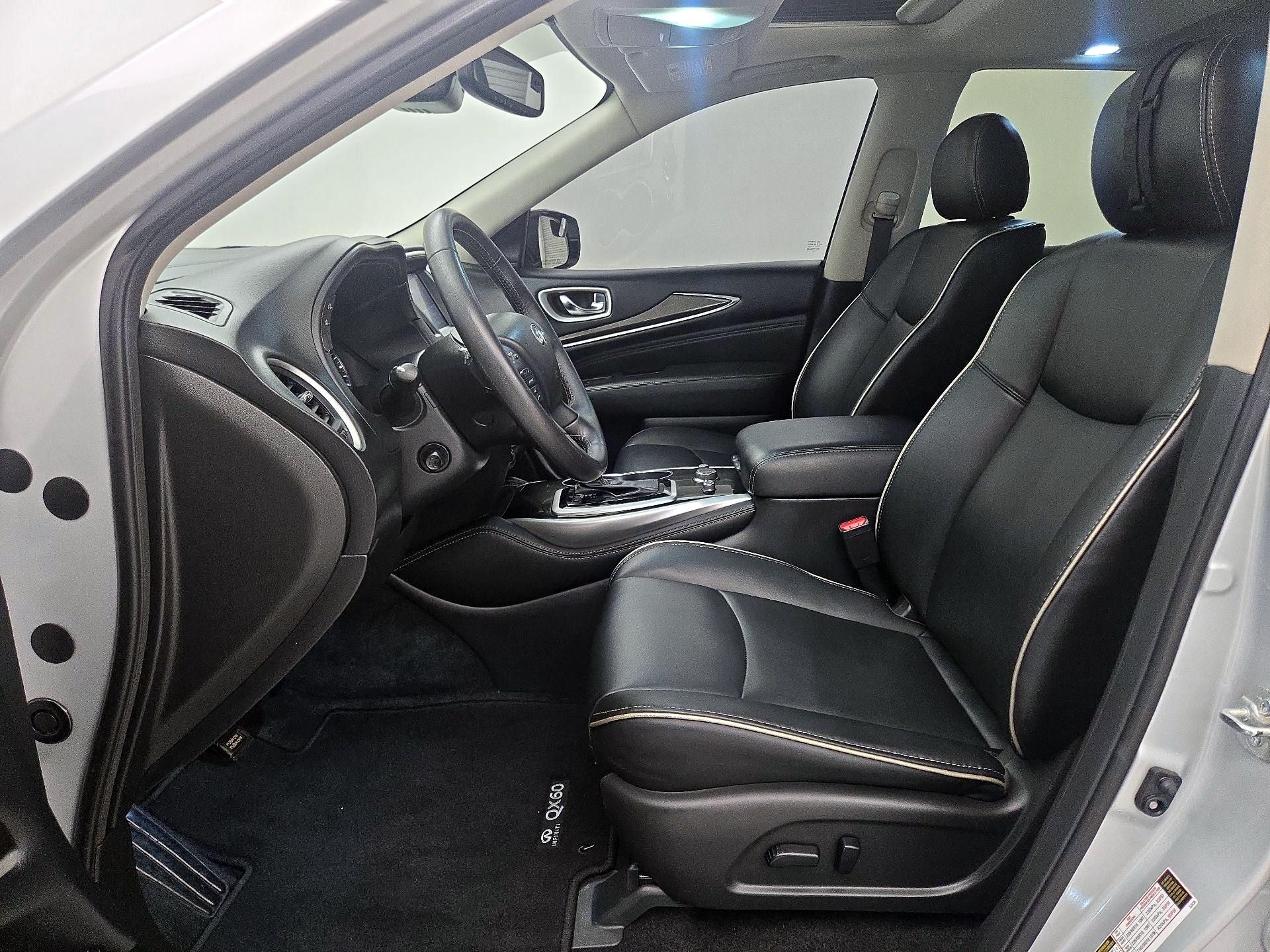 Thumbnail: 2020 INFINITI QX60 - 11