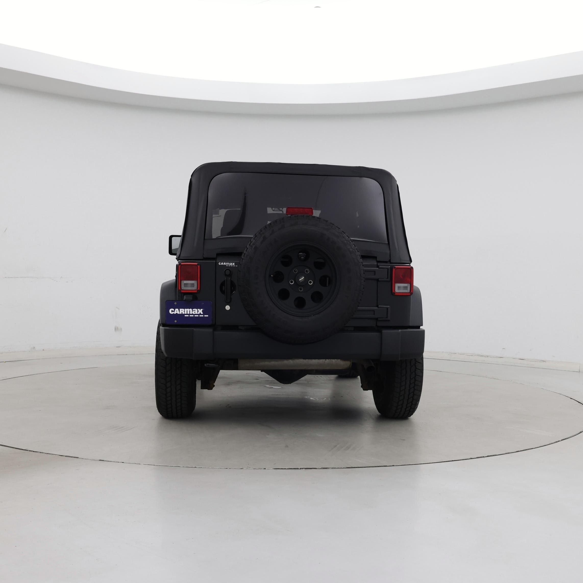Thumbnail: 2015 Jeep Wrangler - 6
