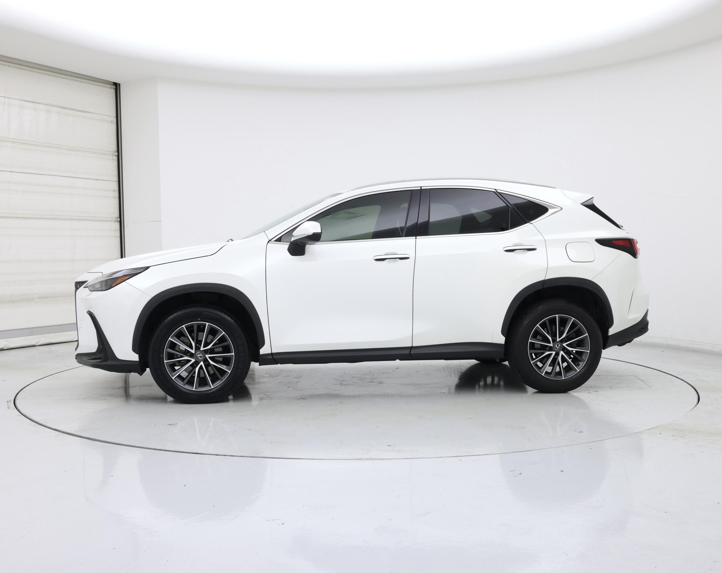 Thumbnail: 2023 Lexus NX - 3