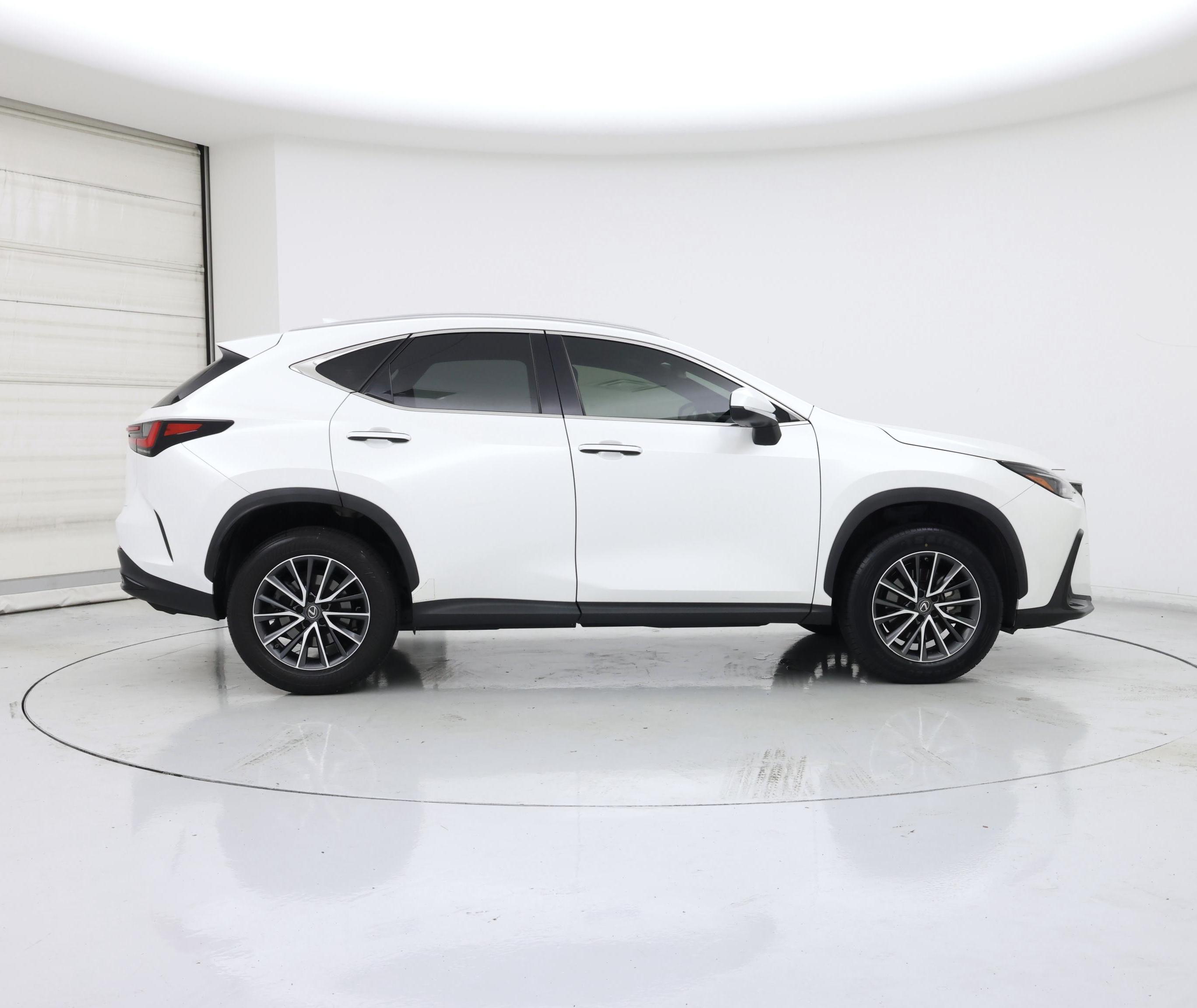 Thumbnail: 2023 Lexus NX - 7