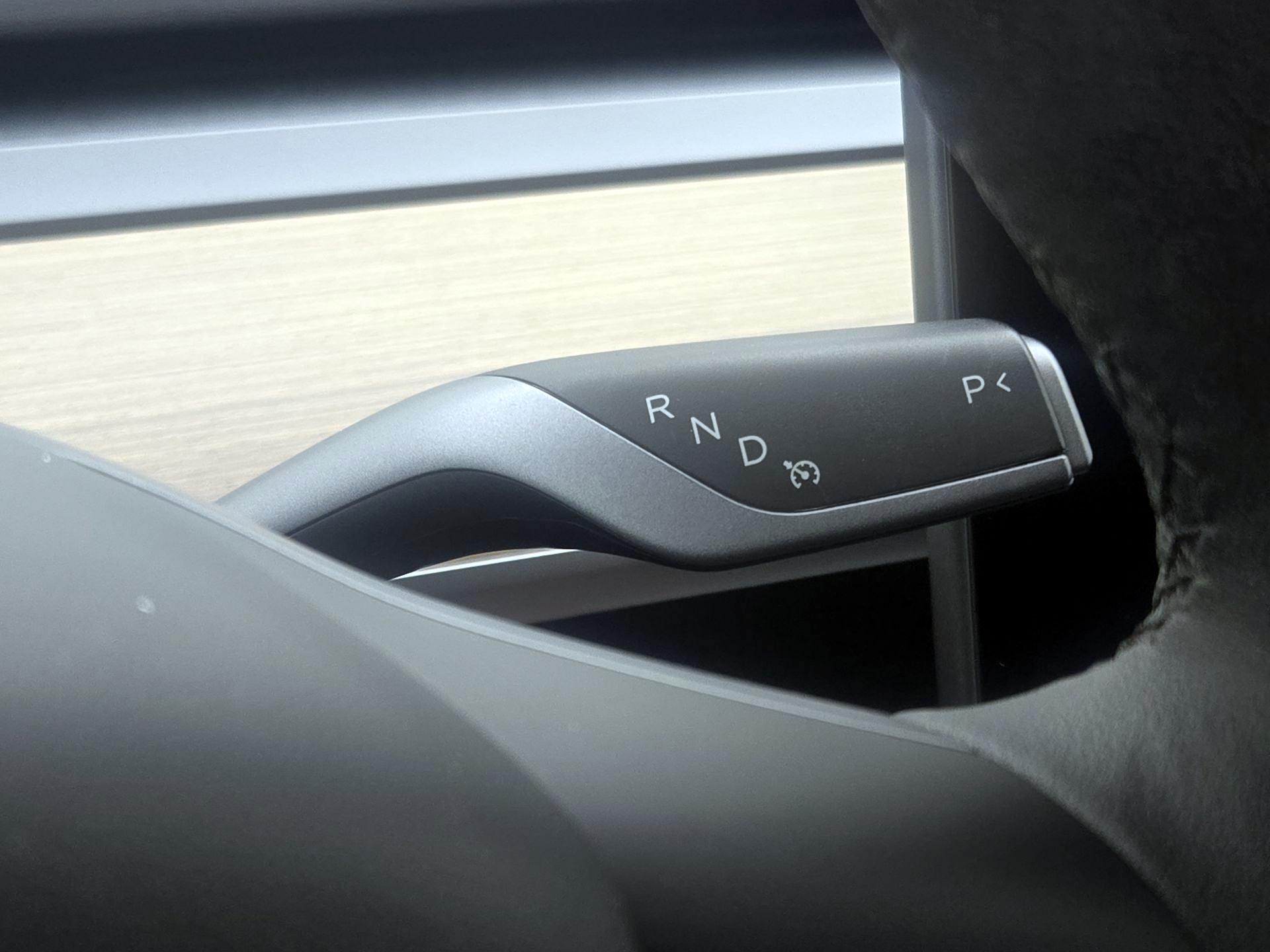 Thumbnail: 2023 Tesla Model 3 - 16