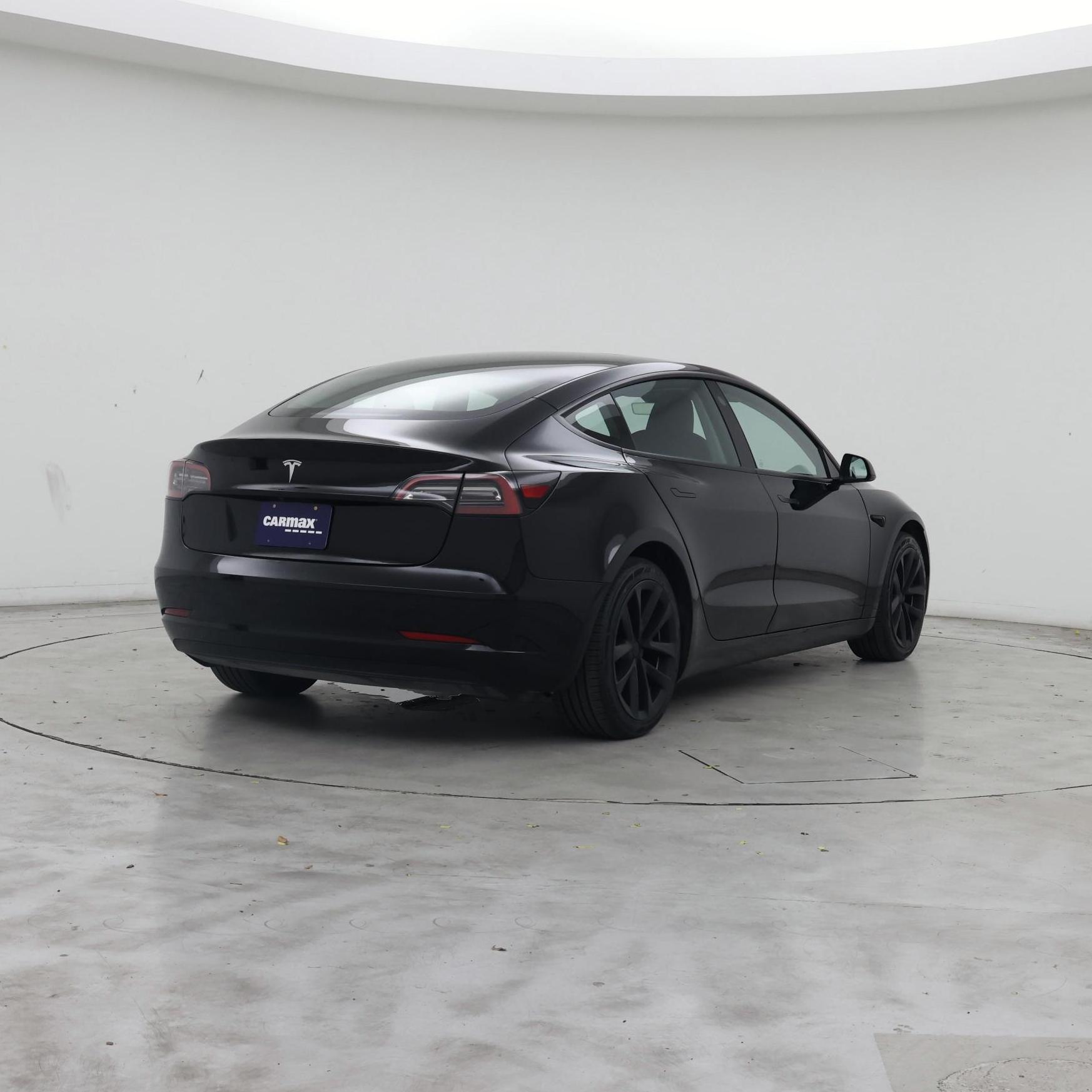 Thumbnail: 2023 Tesla Model 3 - 8