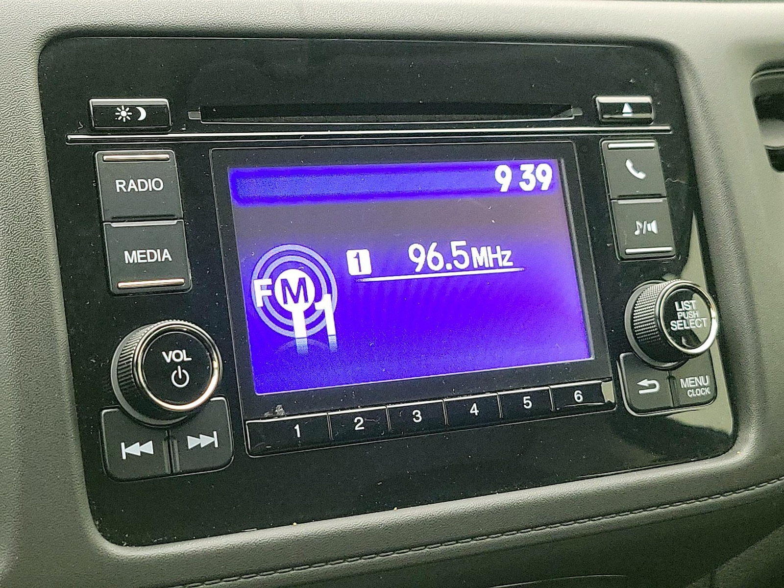 2022 Honda HR-V LX - Photo 16