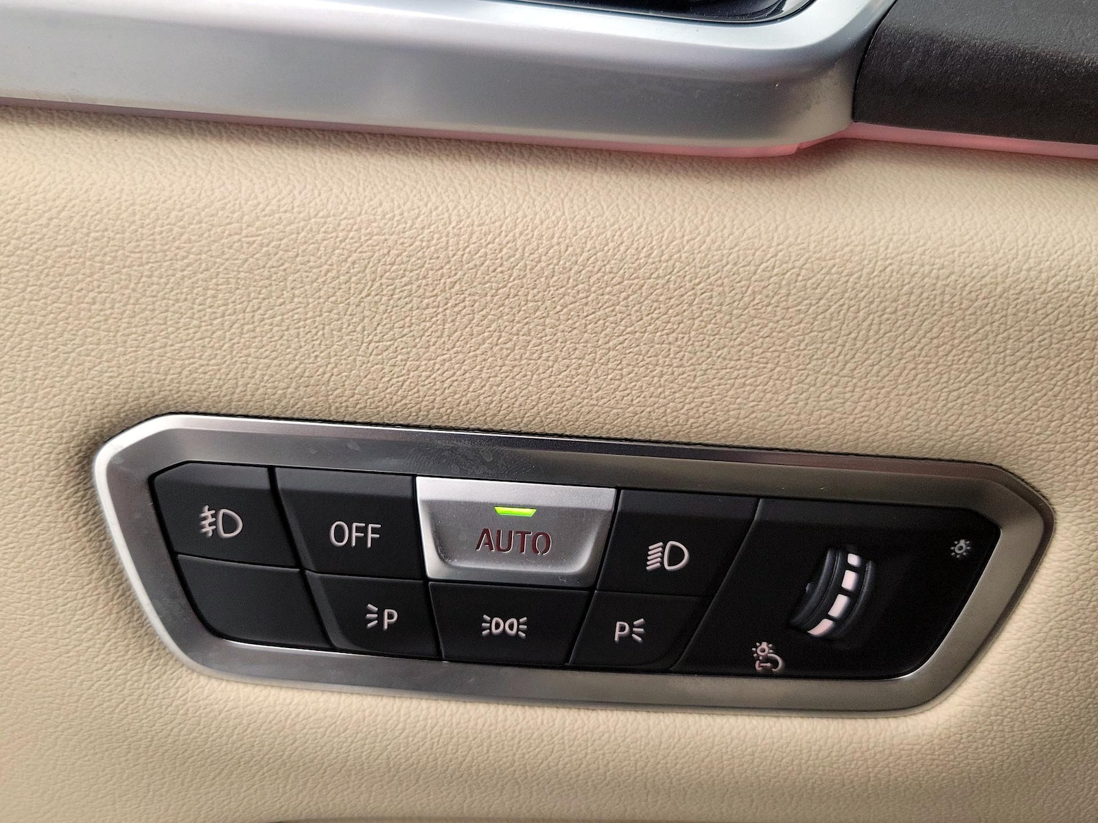 2021 BMW X5 40i - Photo 14