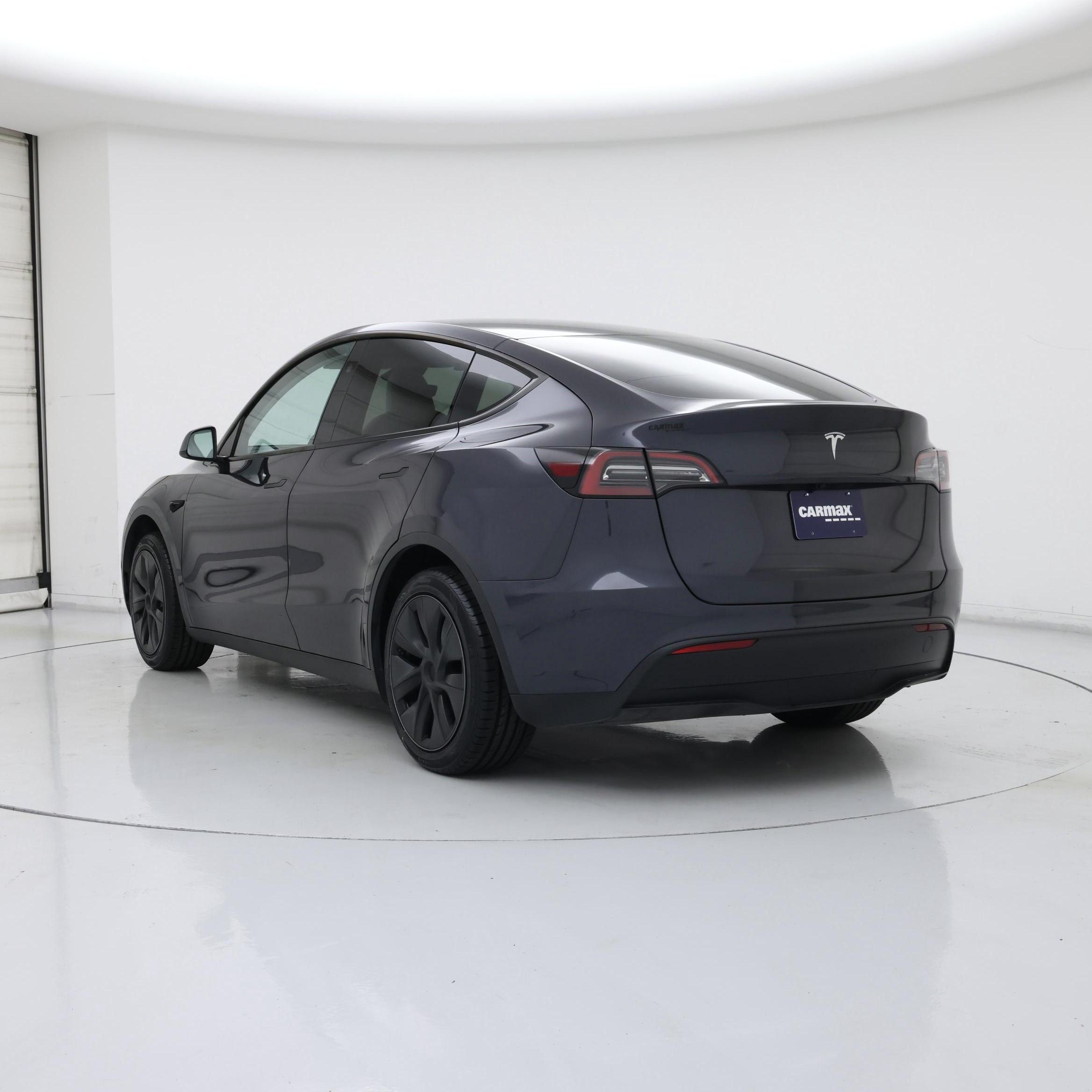 Thumbnail: 2025 Tesla Model Y - 2