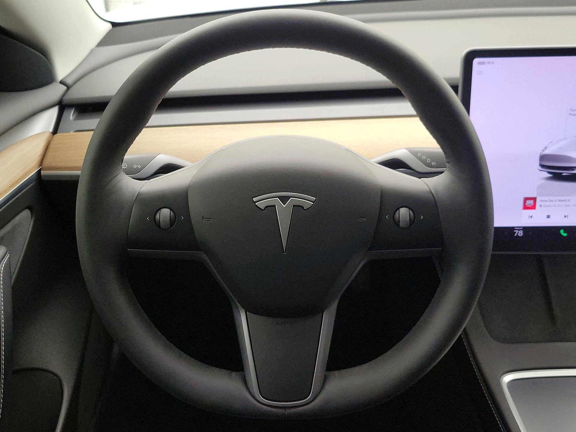 Thumbnail: 2022 Tesla Model 3 - 10