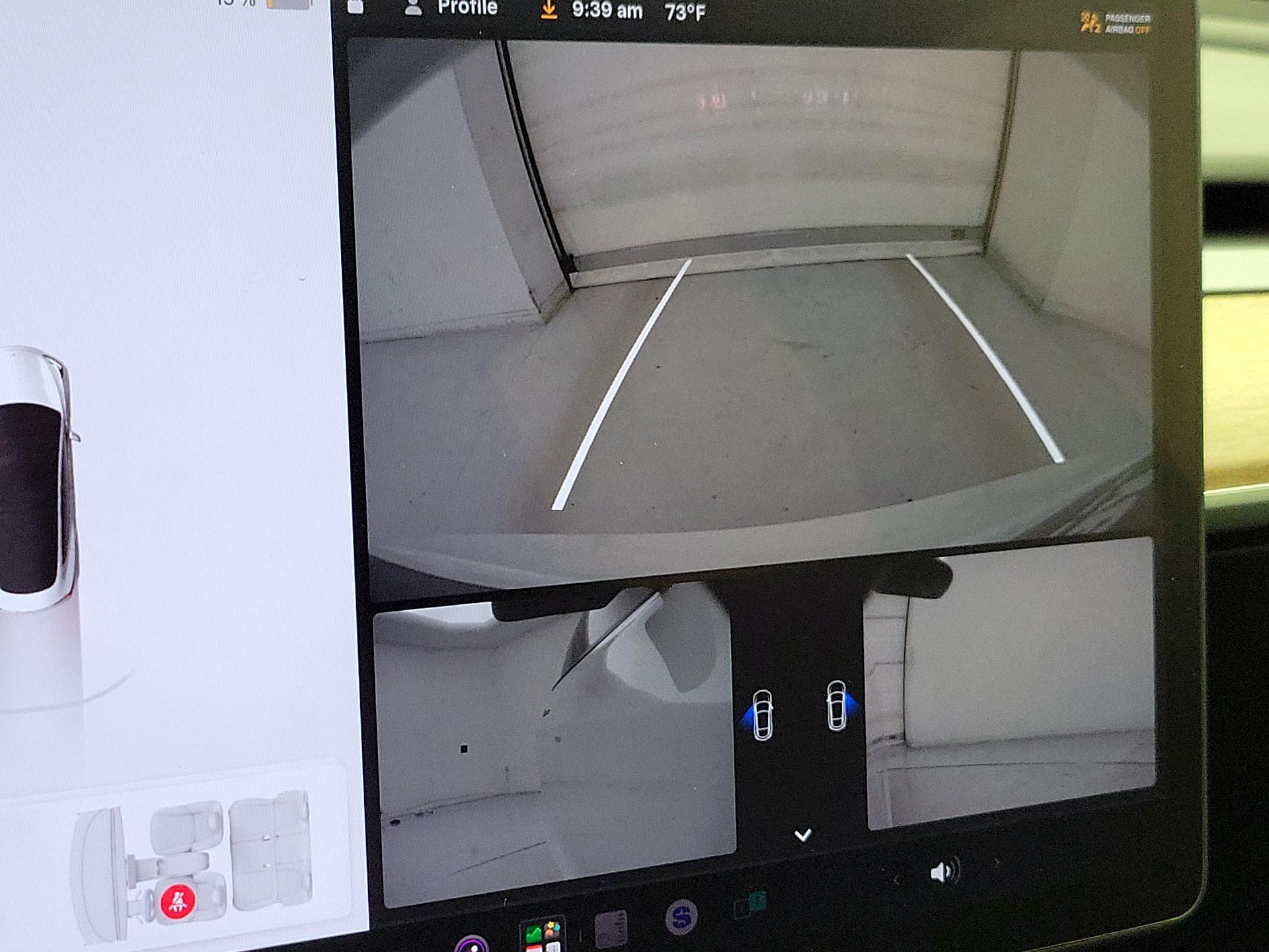 Thumbnail: 2022 Tesla Model 3 - 14
