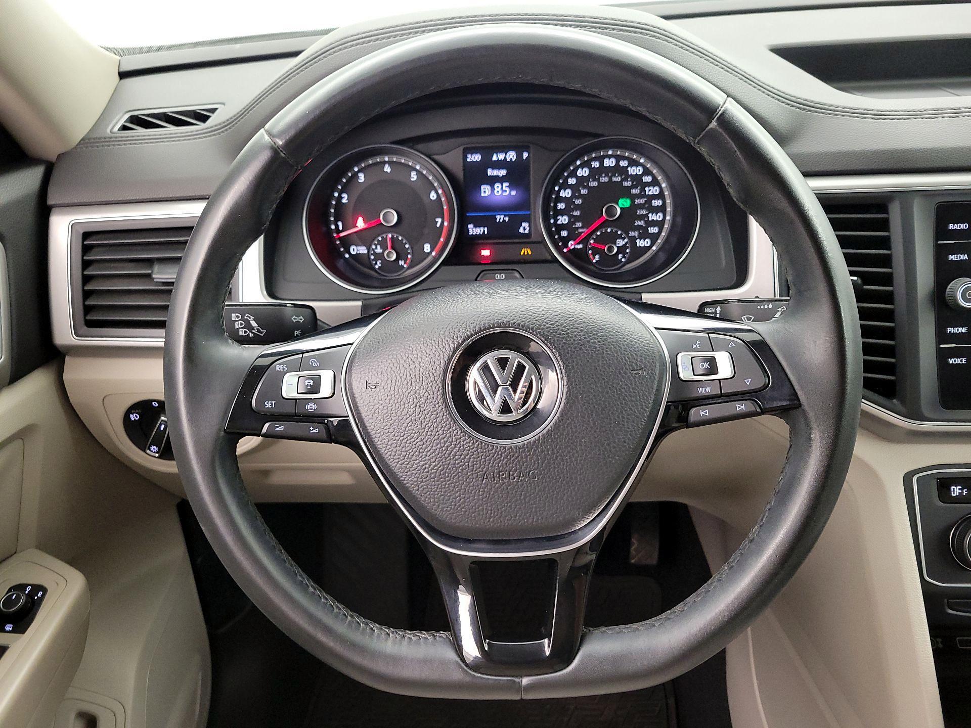 Thumbnail: 2019 Volkswagen Atlas - 10