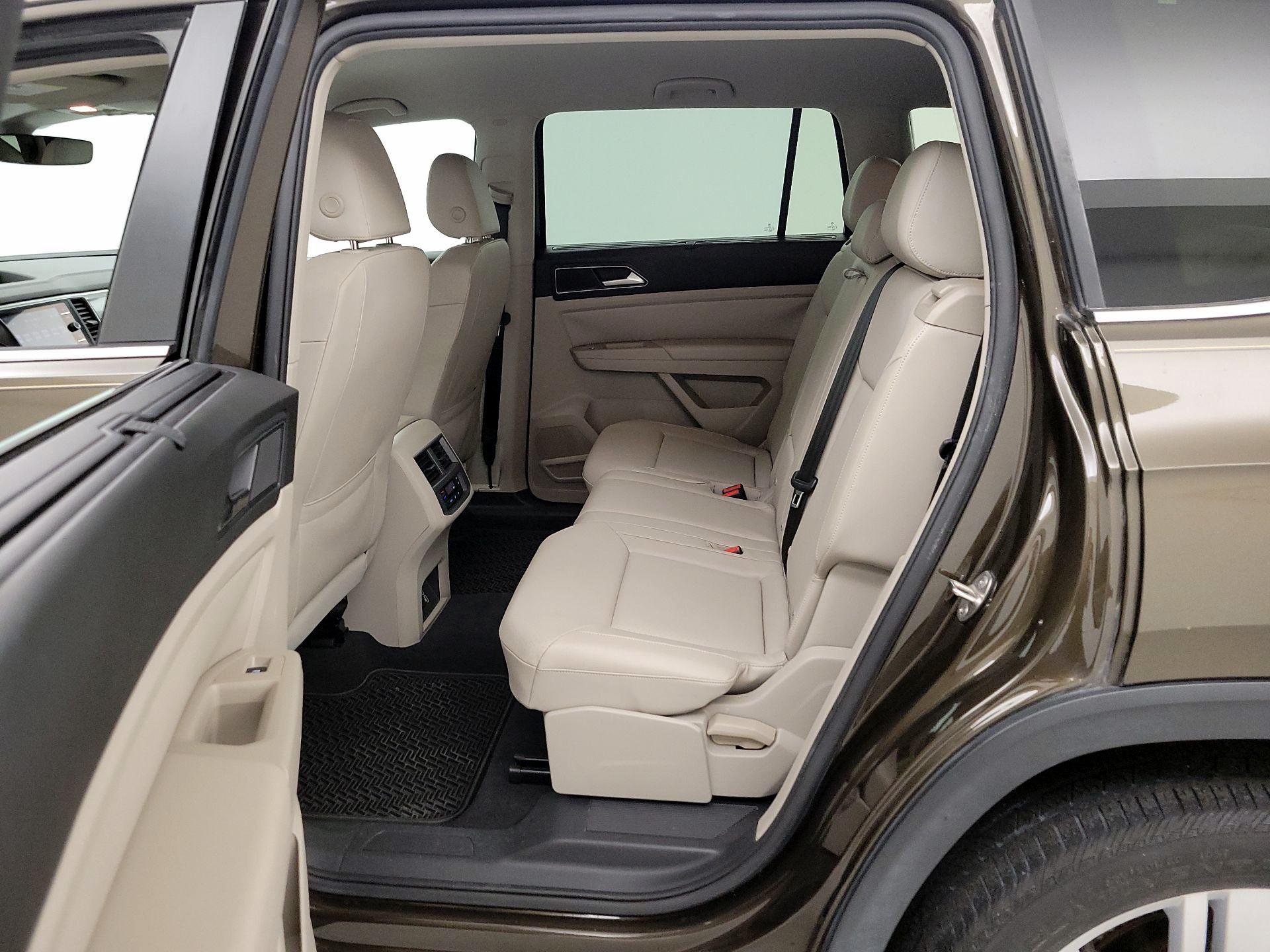 Thumbnail: 2019 Volkswagen Atlas - 19